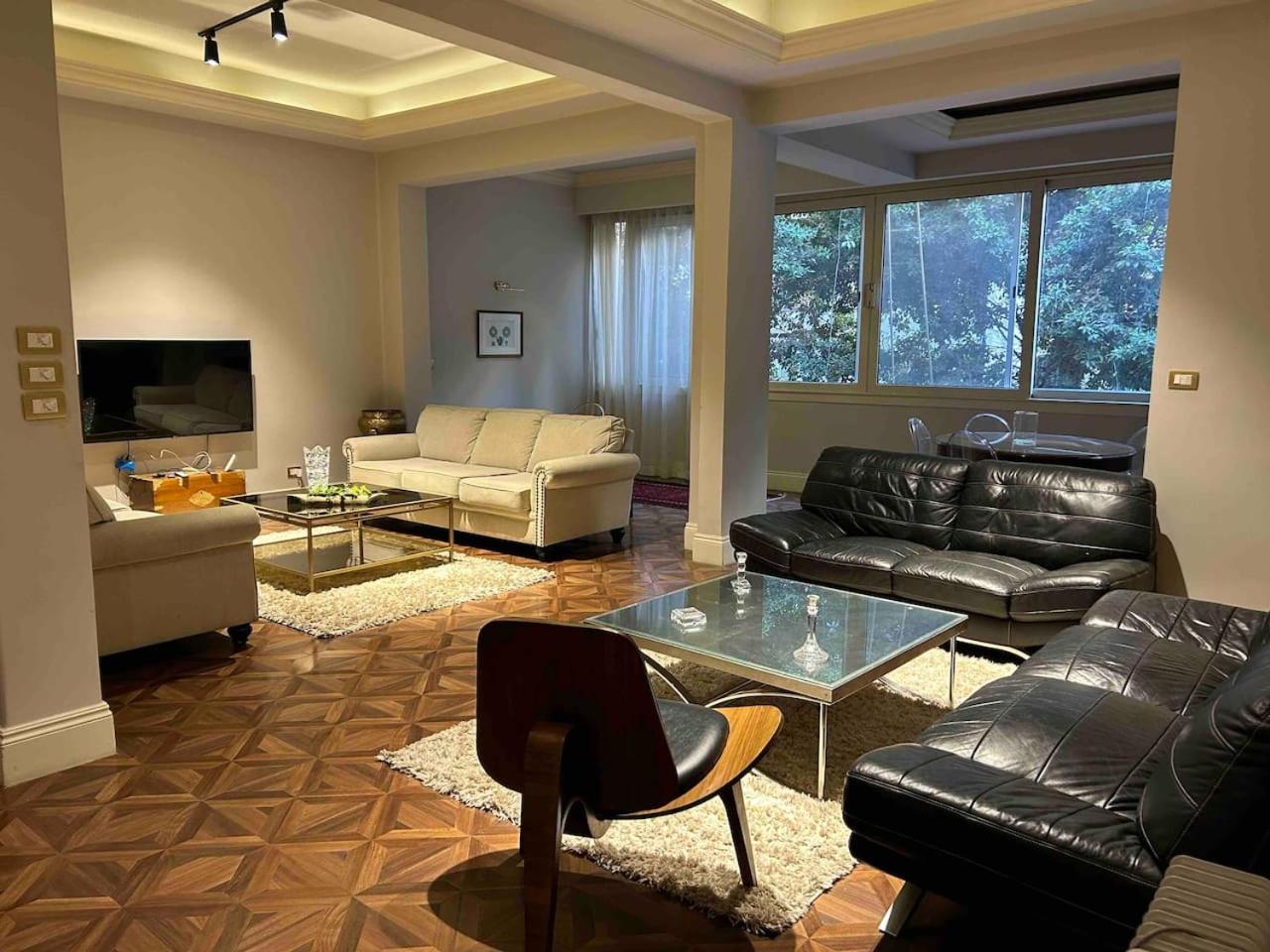 Charming luxurious 2 bedroom apartment in zamalek
