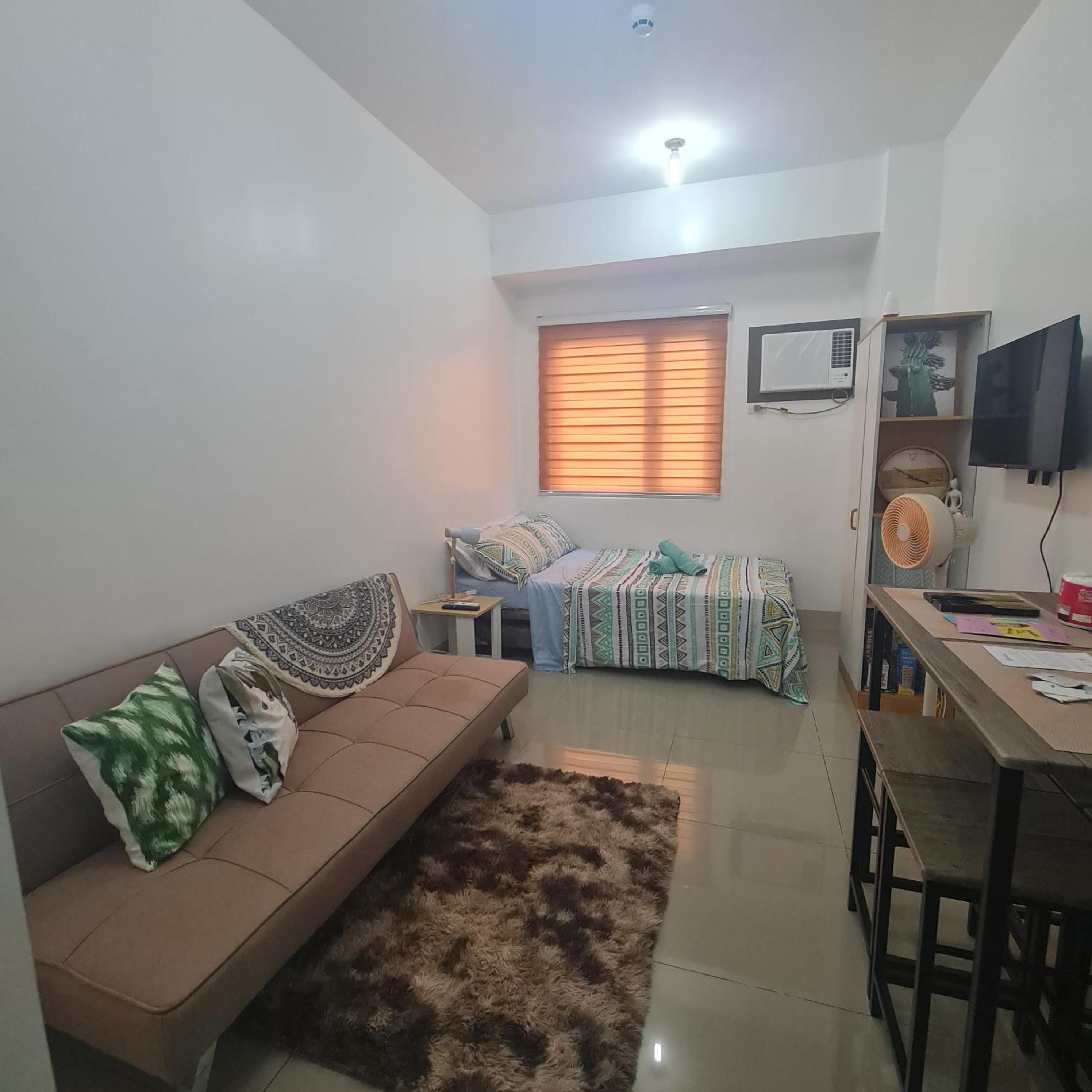 HOMELY @ Green 2 Residences SMDC DLSUMC view 4