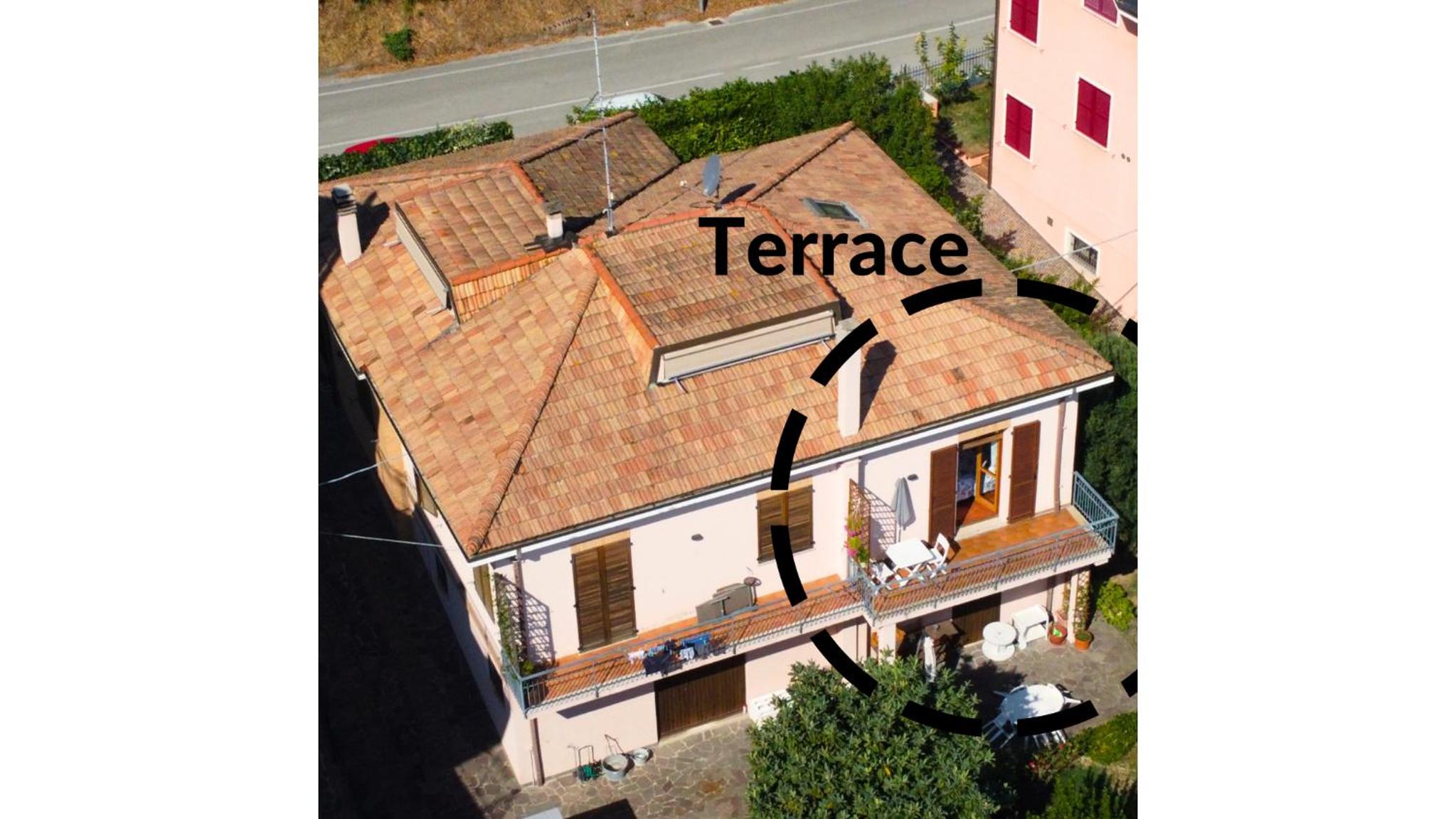 Photo 26