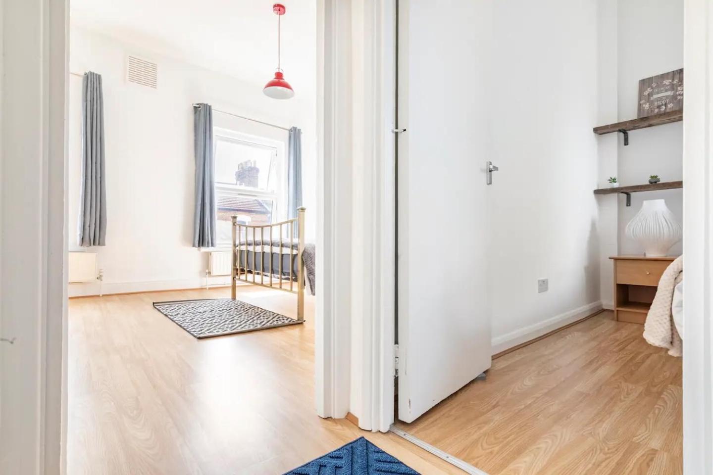 Large, Bright and Spacious 3 Bed Flat in London