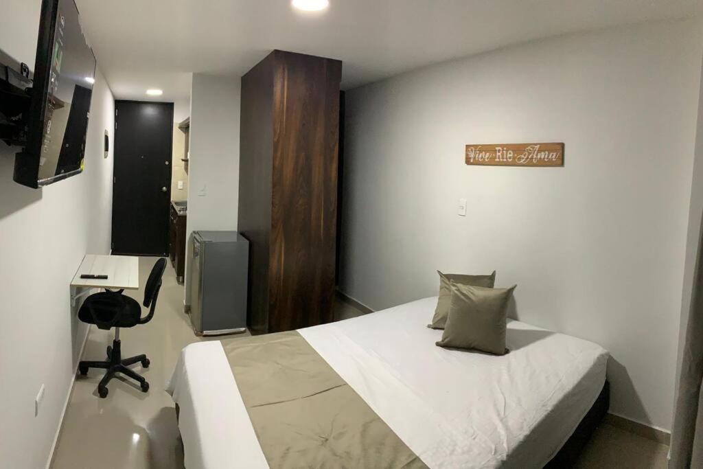 906. Apartamento cerca al sector de laureles