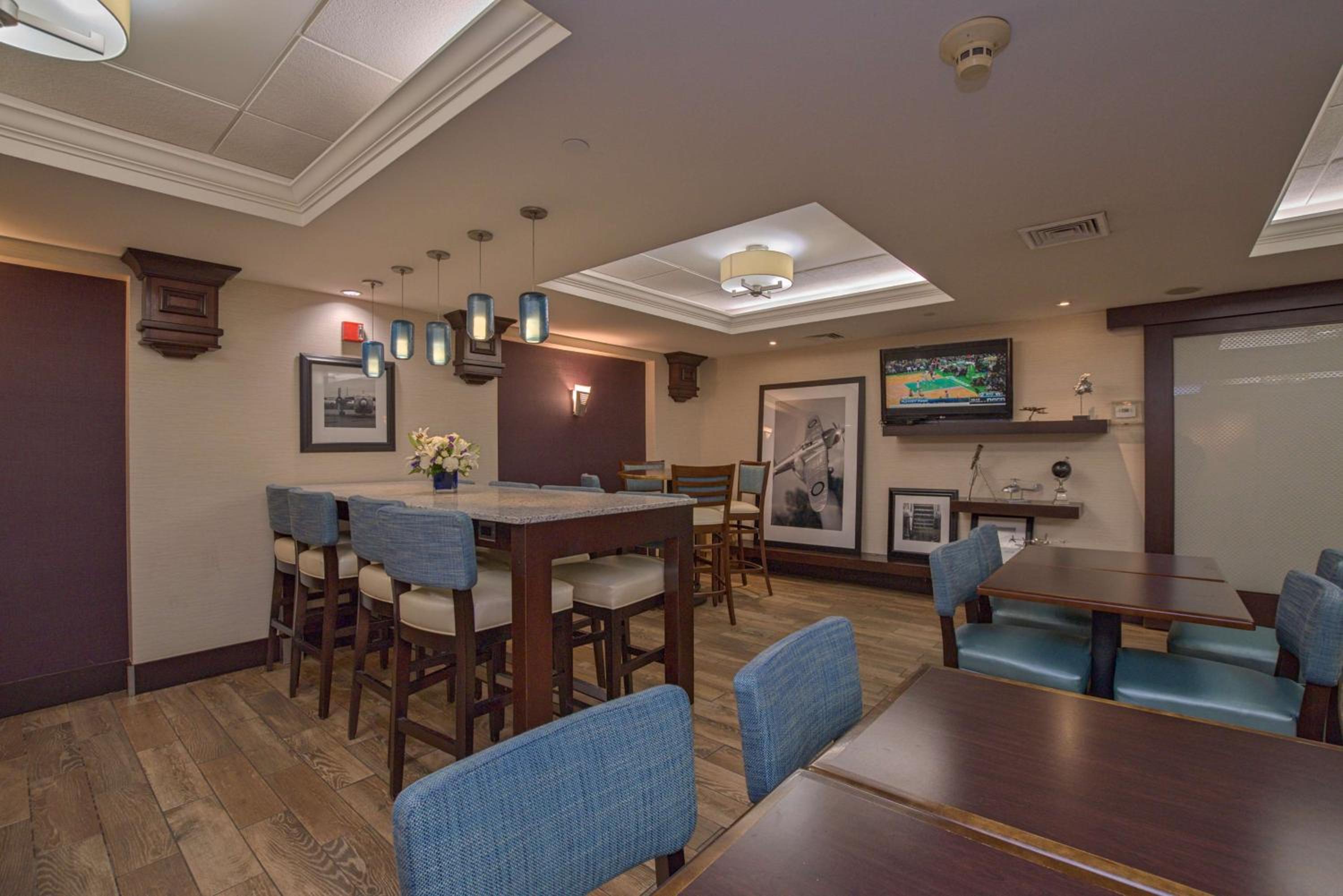 Portsmouth Vacations - Hampton Inn Portsmouth Central - Property Image 29