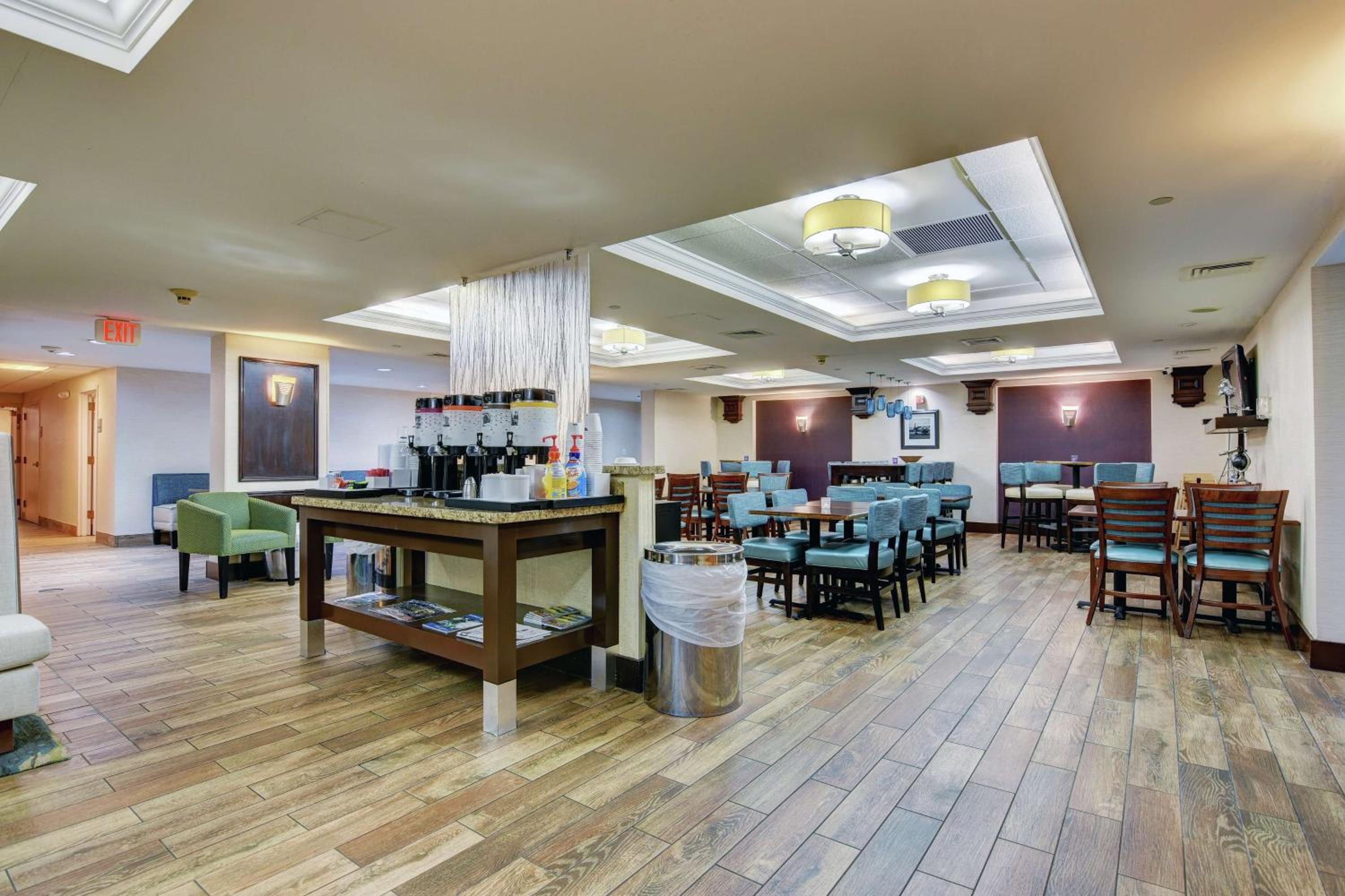 Portsmouth Vacations - Hampton Inn Portsmouth Central - Property Image 35
