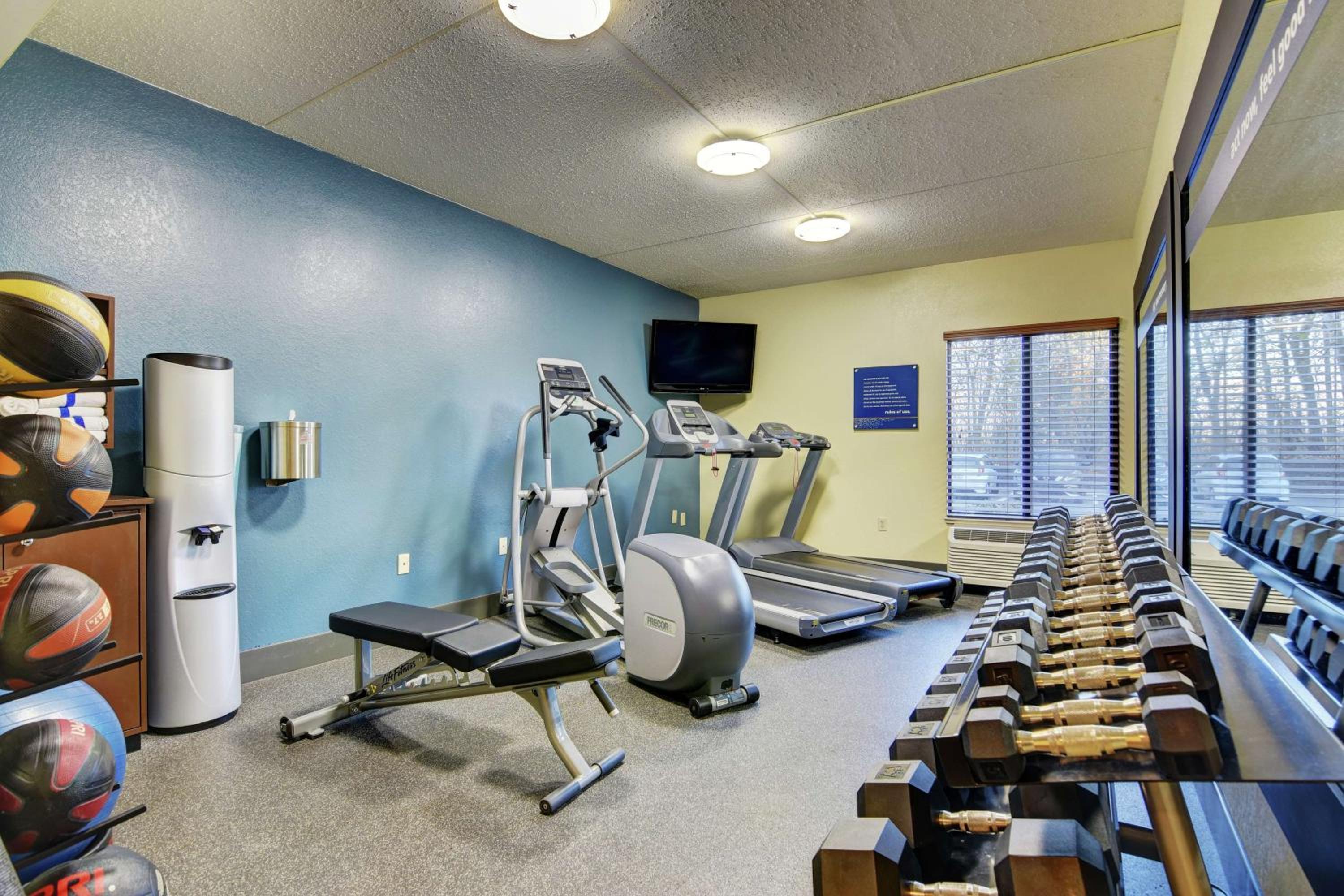 Portsmouth Vacations - Hampton Inn Portsmouth Central - Property Image 3