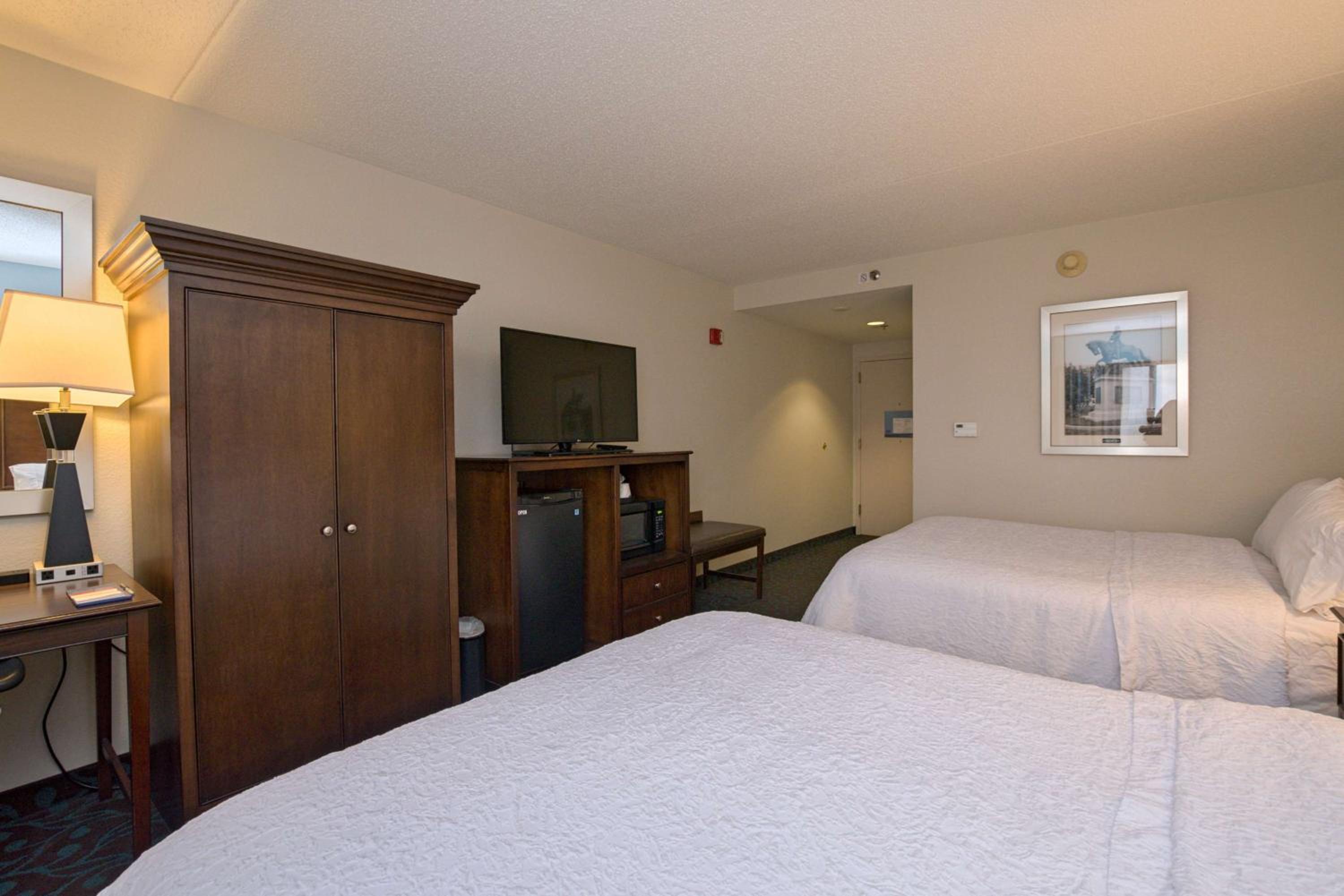 Portsmouth Vacations - Hampton Inn Portsmouth Central - Property Image 27