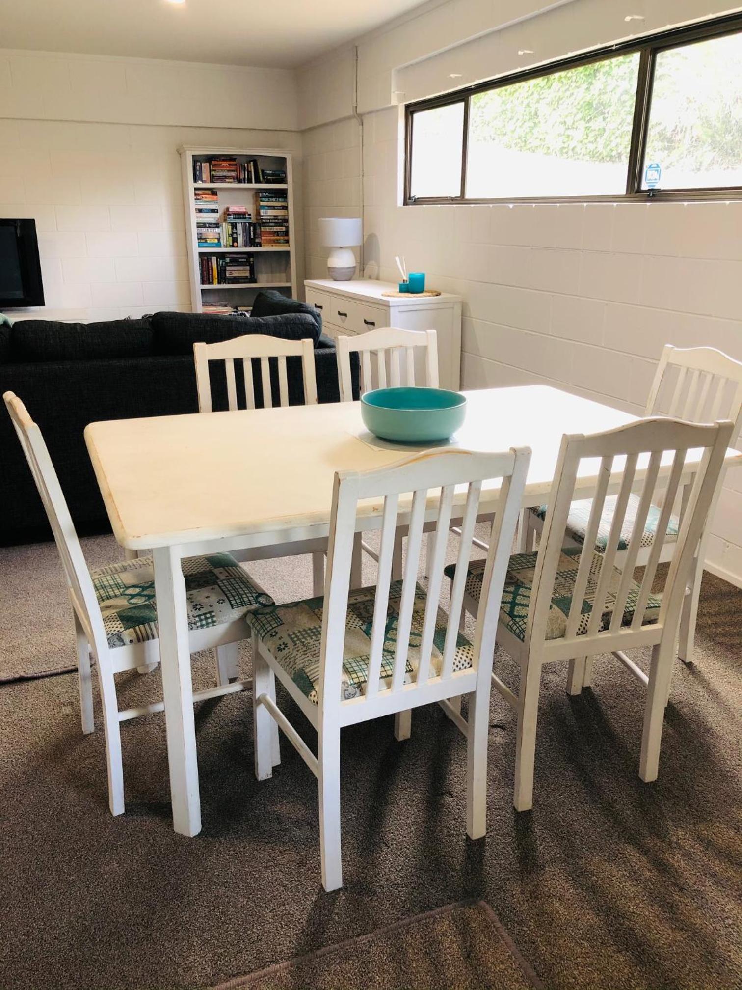 Waikaraka Beach, spacious & very comfortable view 4