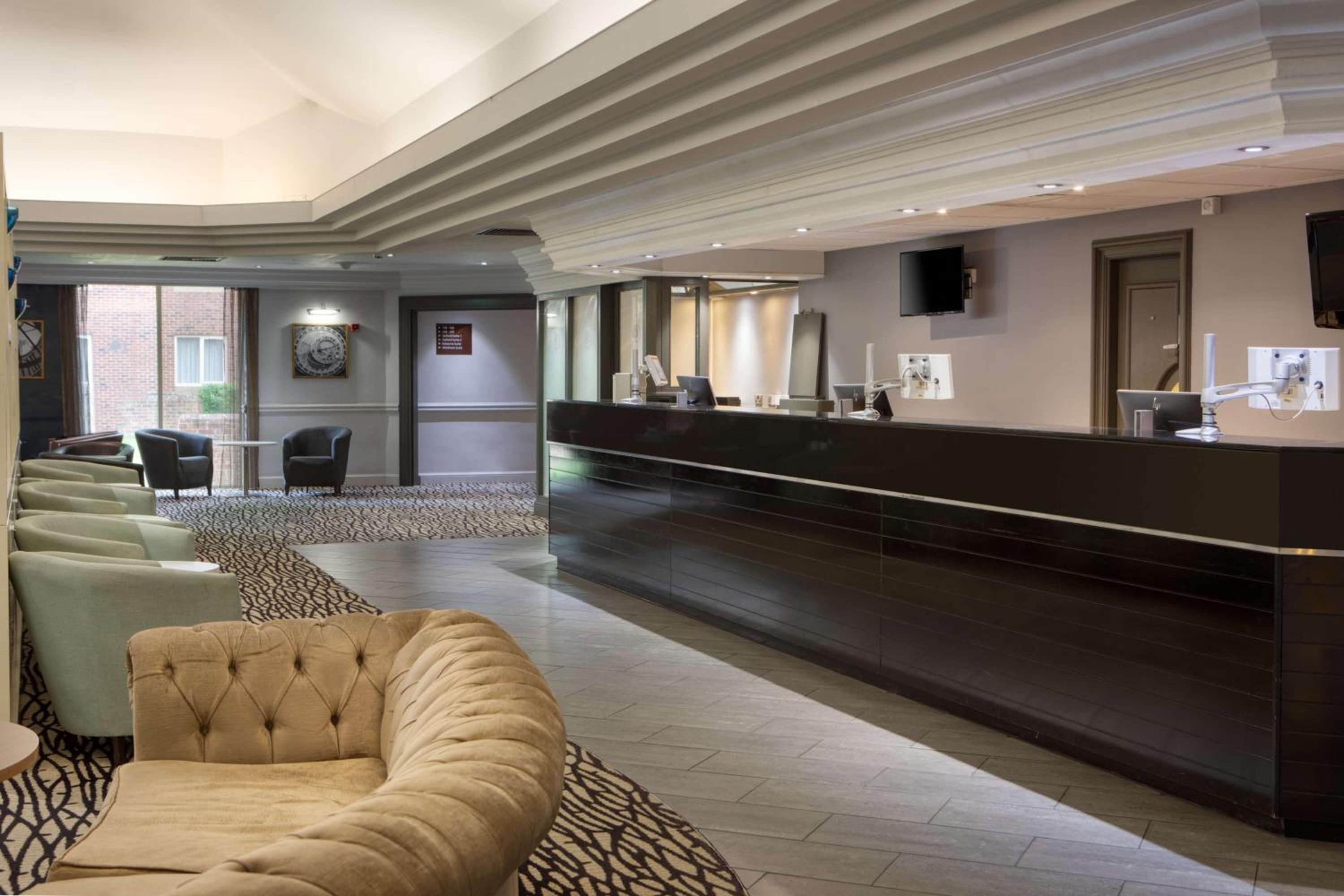 Newbury Vacations - DoubleTree by Hilton Newbury North - Property Image 3