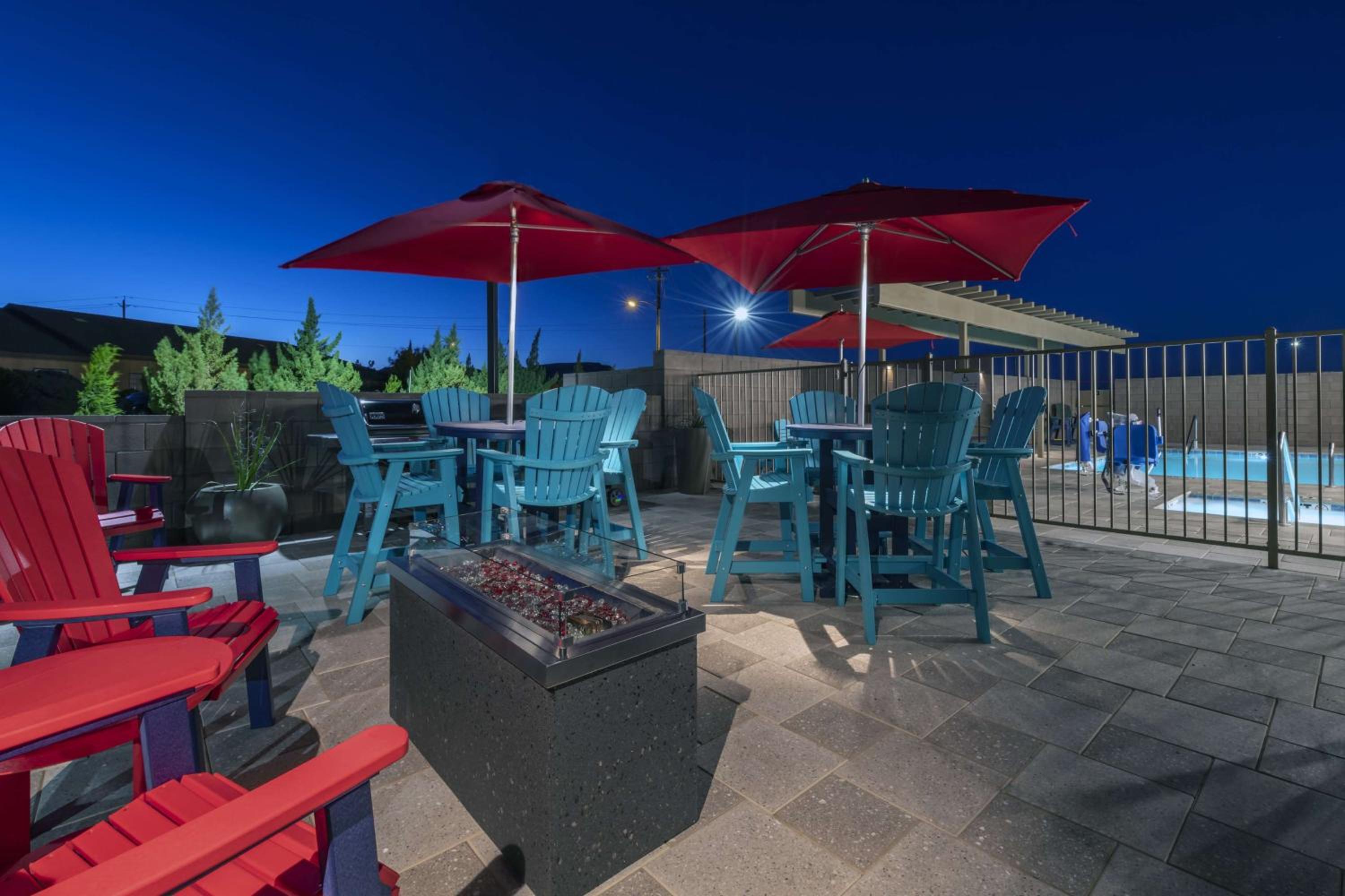 Kingman Vacations - Home2 Suites by Hilton Kingman - Property Image 11