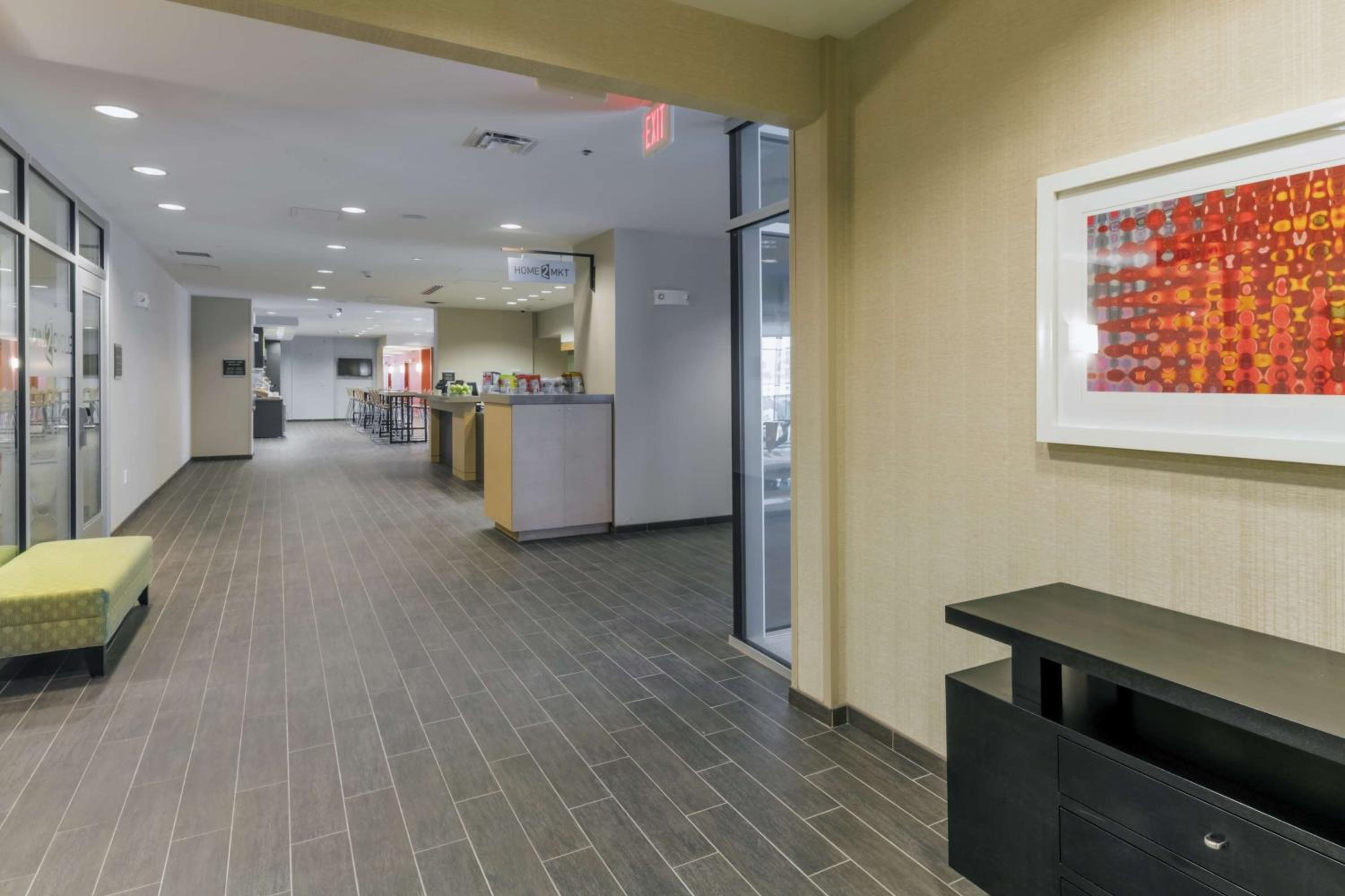 Kansas City Vacations - Home2 Suites Kansas City Downtown - Property Image 14