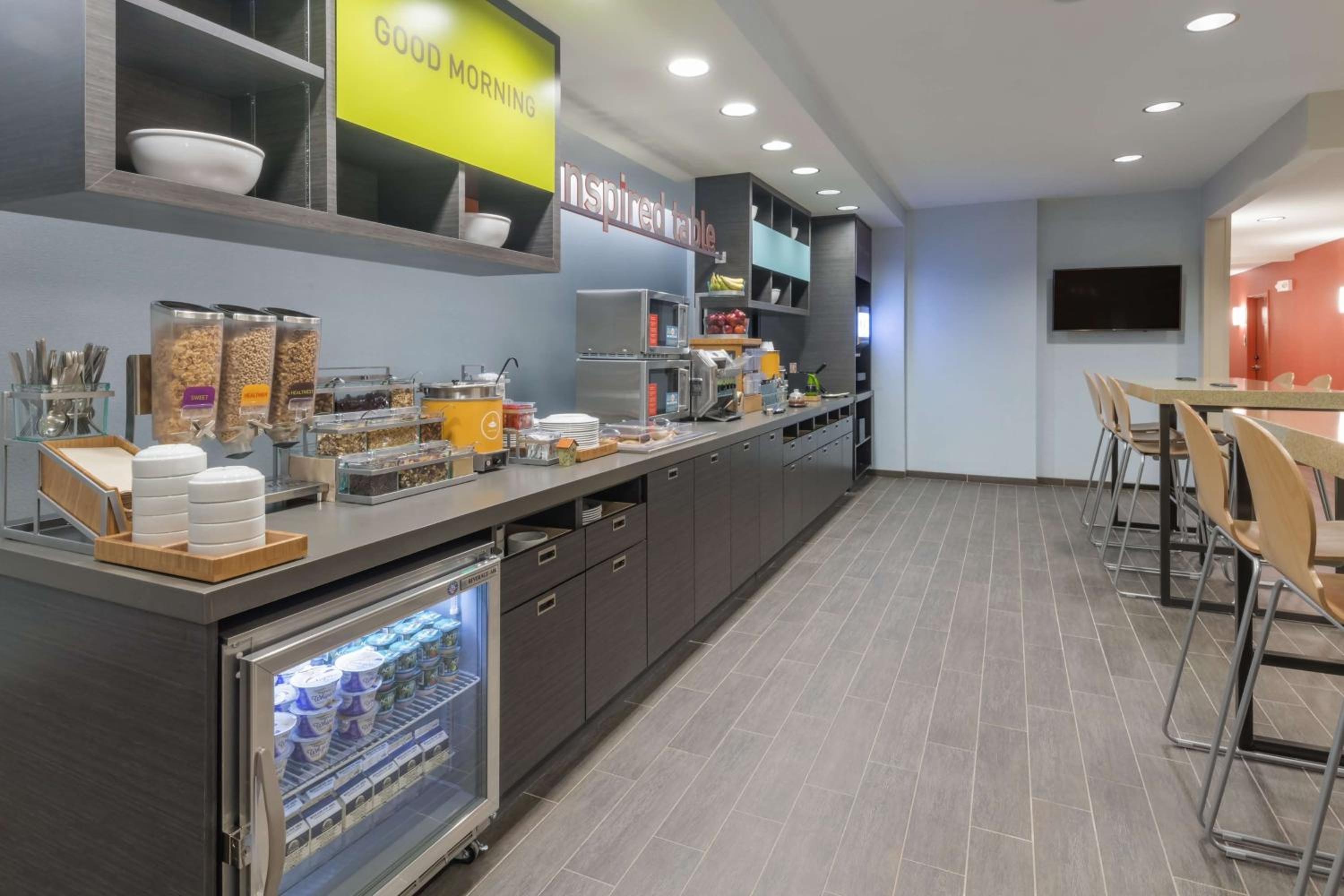Kansas City Vacations - Home2 Suites Kansas City Downtown - Property Image 8