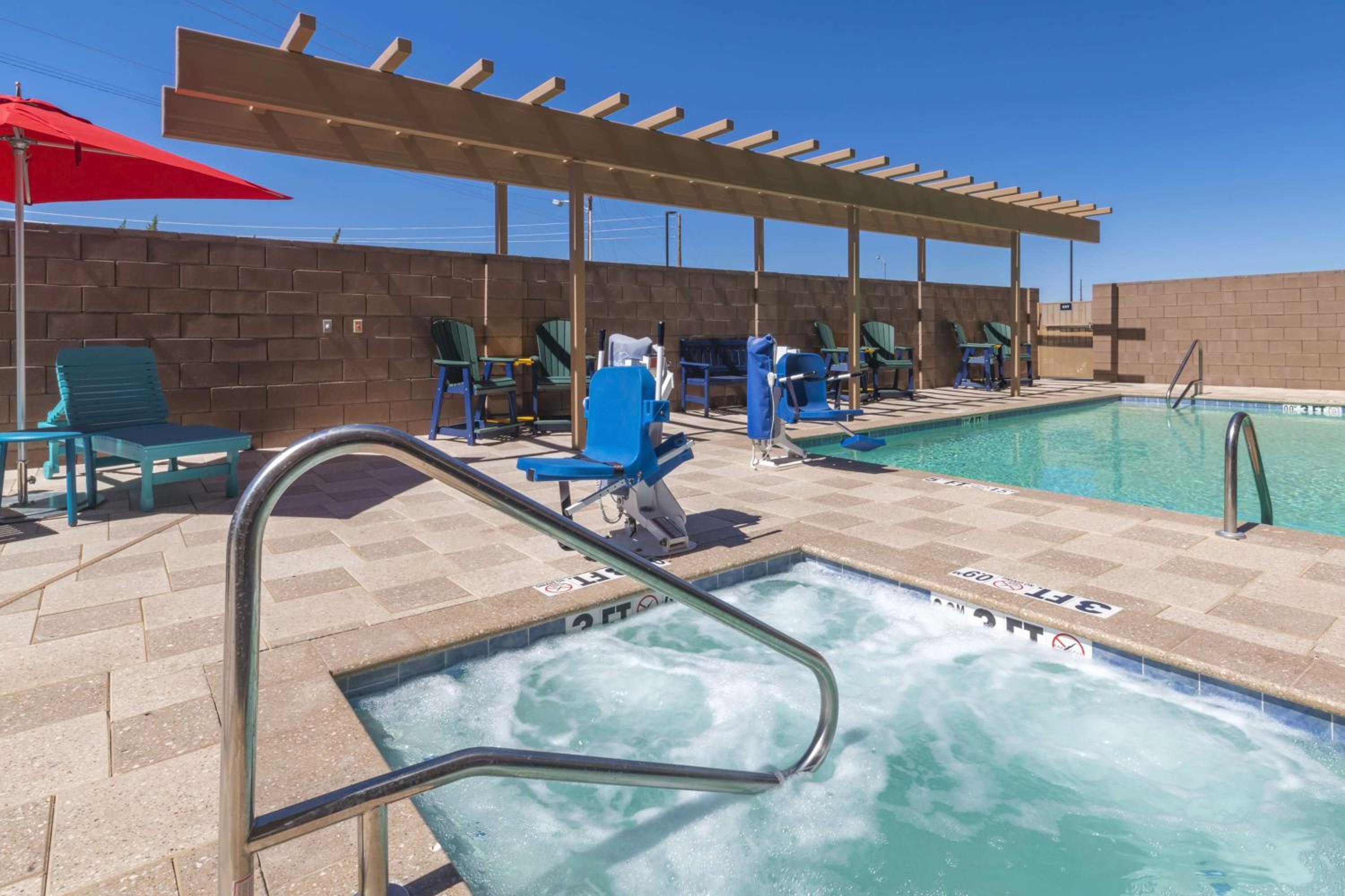 Kingman Vacations - Home2 Suites by Hilton Kingman - Property Image 2