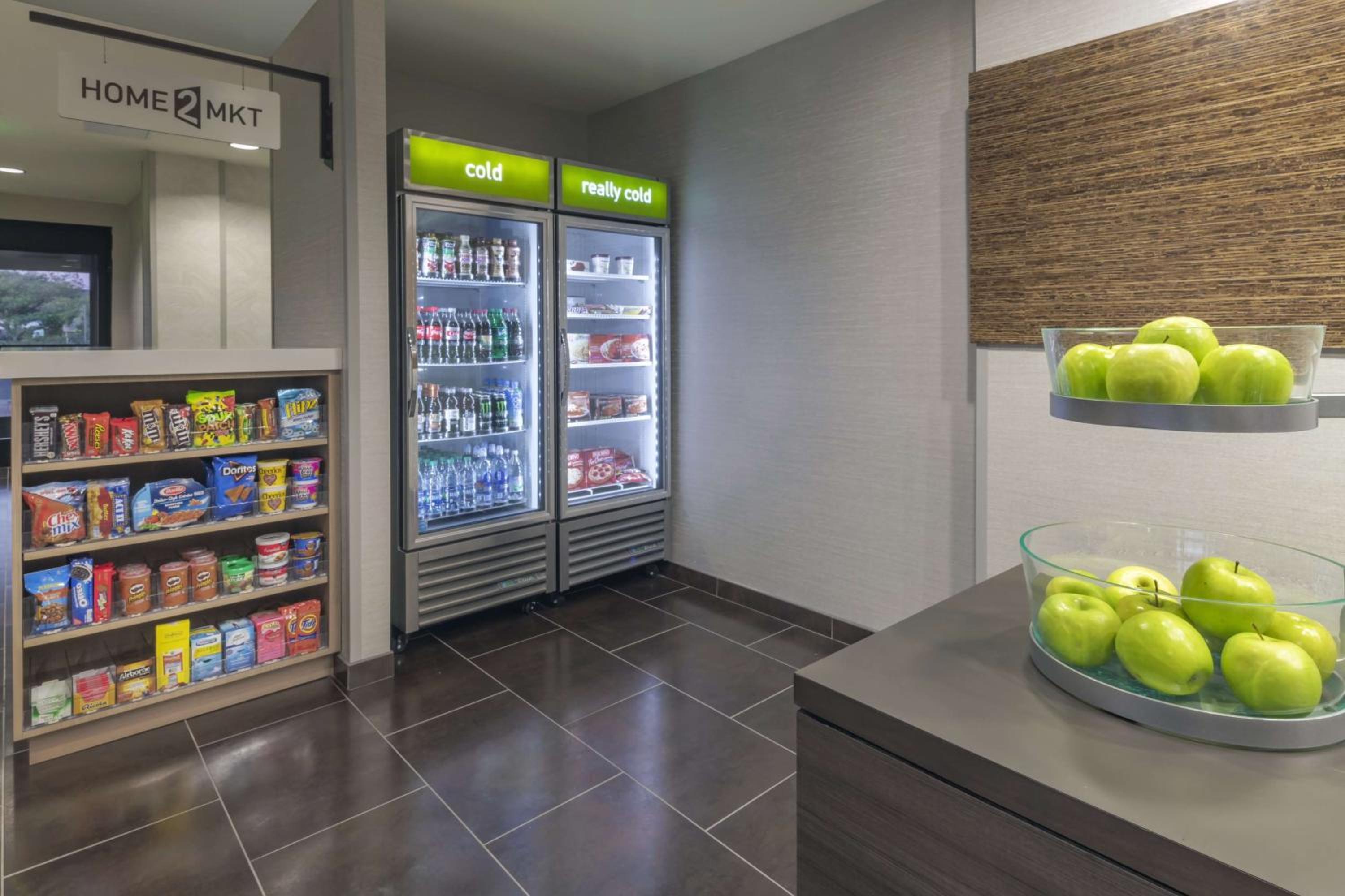 Kingman Vacations - Home2 Suites by Hilton Kingman - Property Image 3