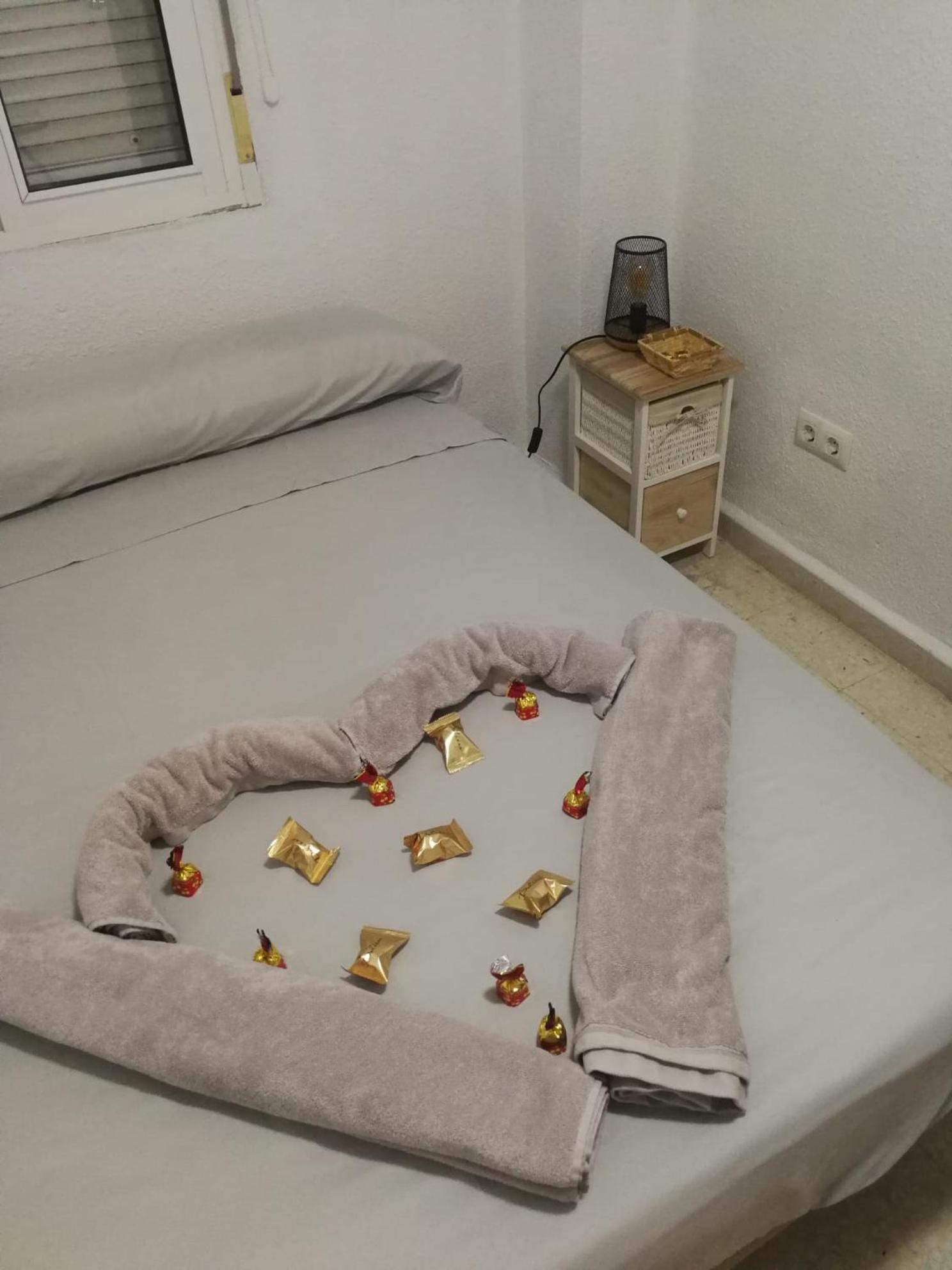 Habitación 1 Piso Particular Castilleja de la Cuesta