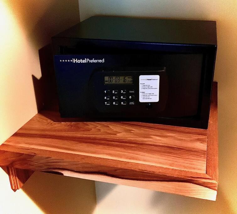 Cedar A - Home Theater, Gamer Ready! view 3