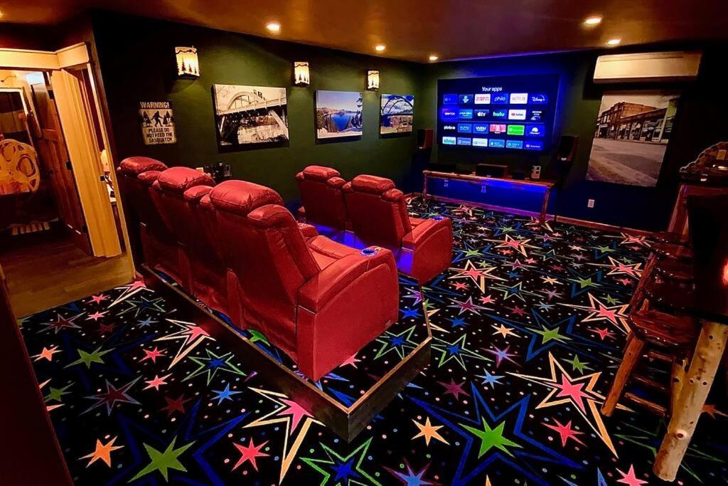 Cedar A - Home Theater, Gamer Ready! view 4