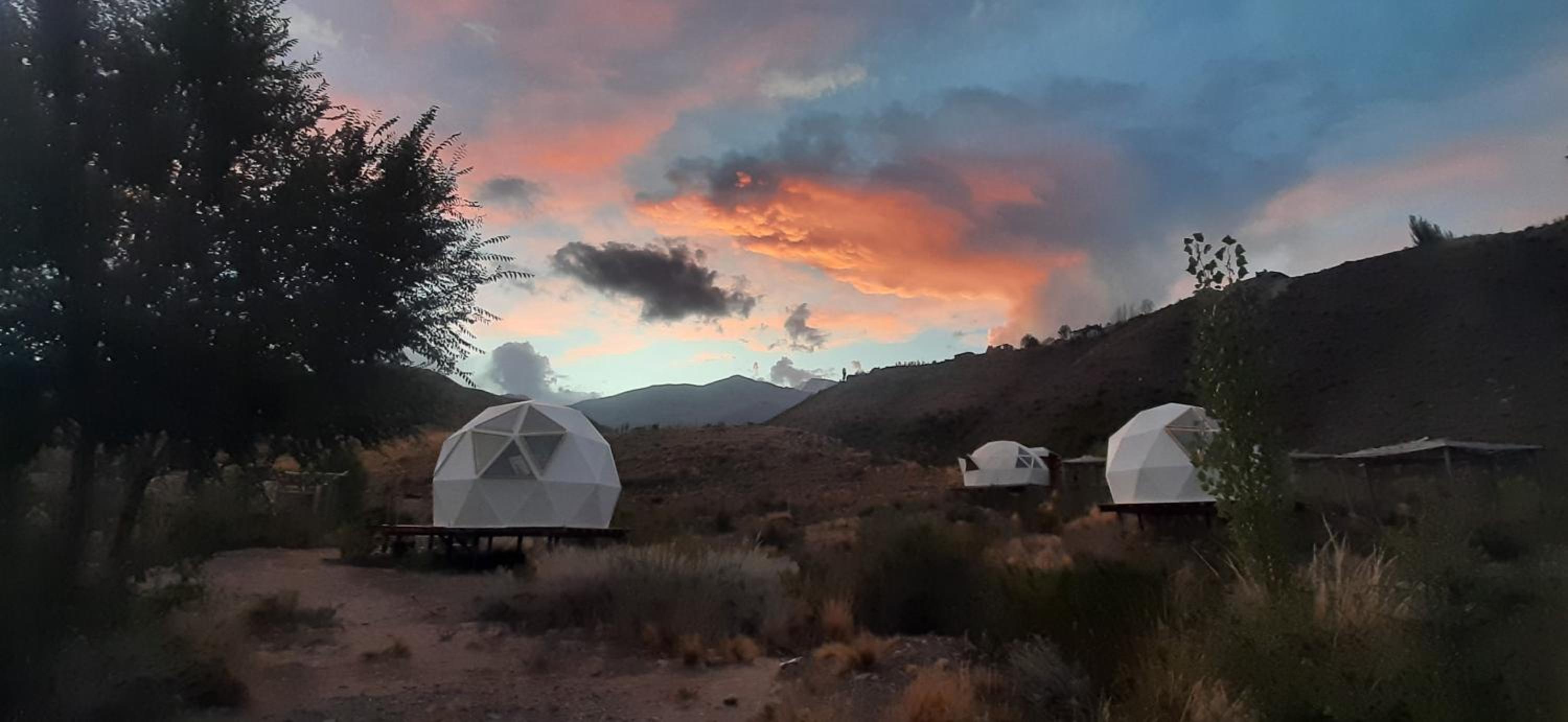 Domos Andinos HostCamp