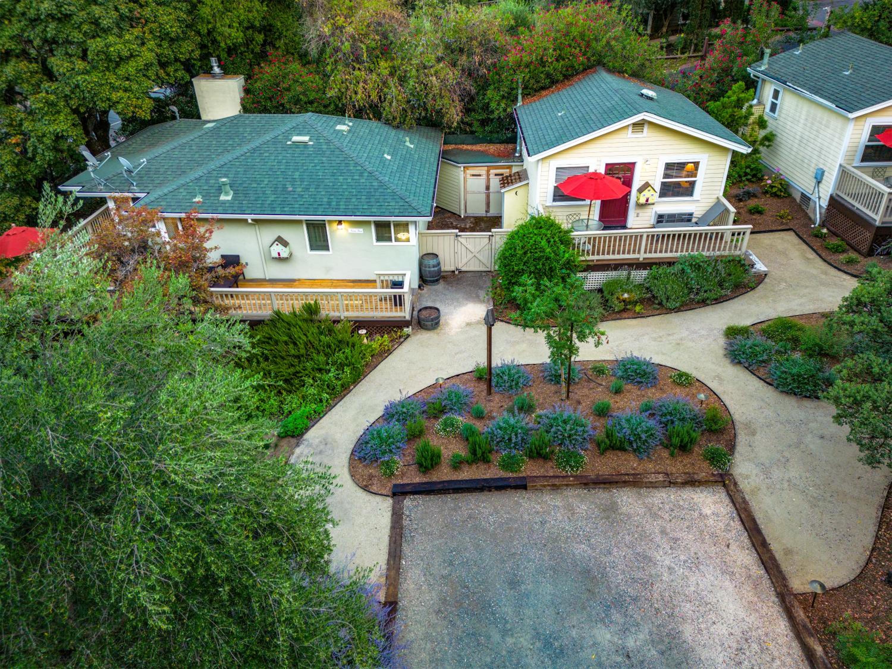 Aurora Park Cottages, Photo 43