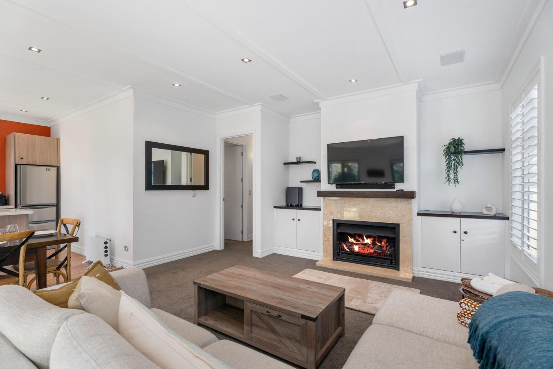 Gold Rush Chalet - Cardrona Holiday Home view 3