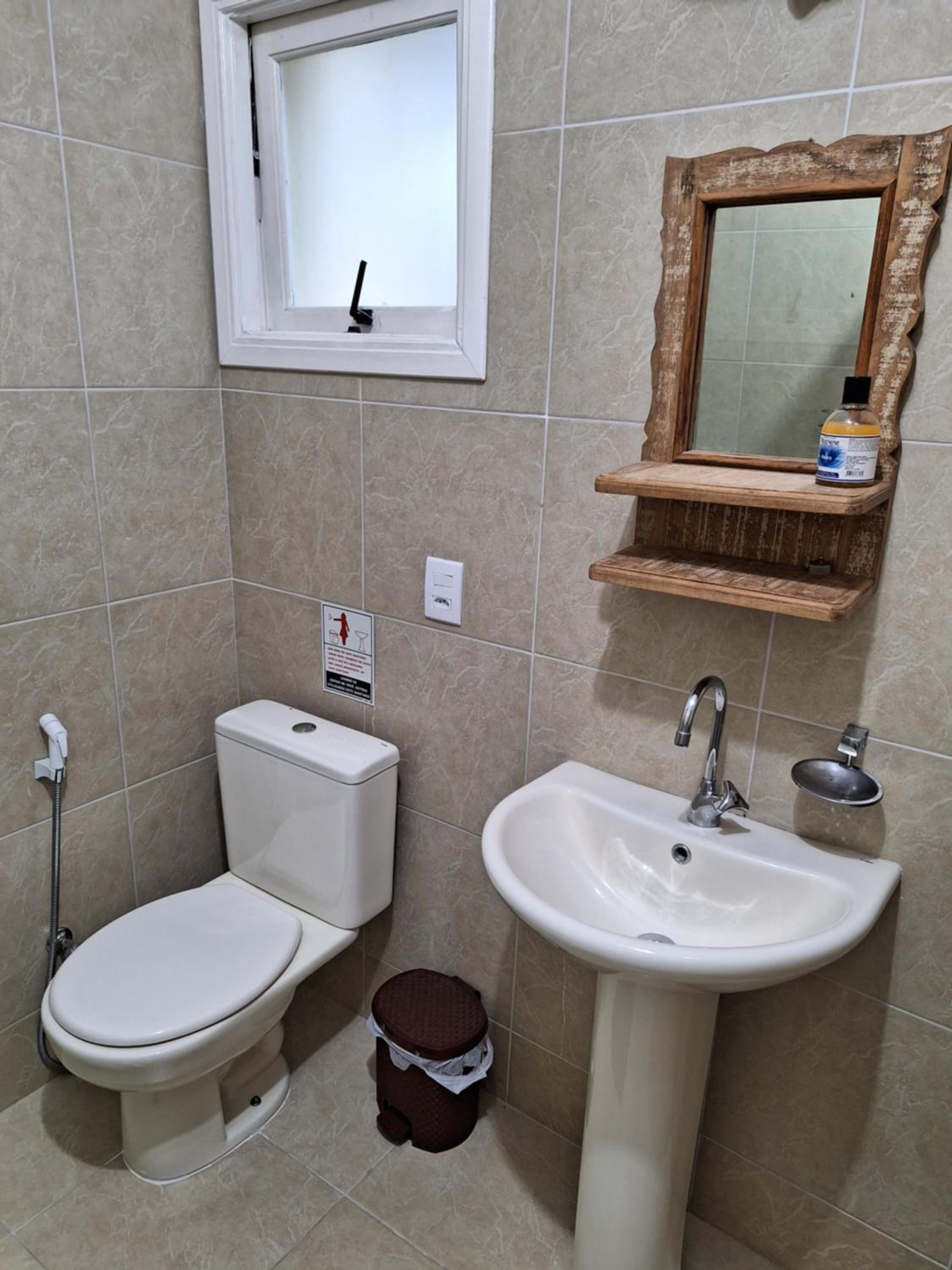 Casa em Paraty - RJ Cond. Fechado