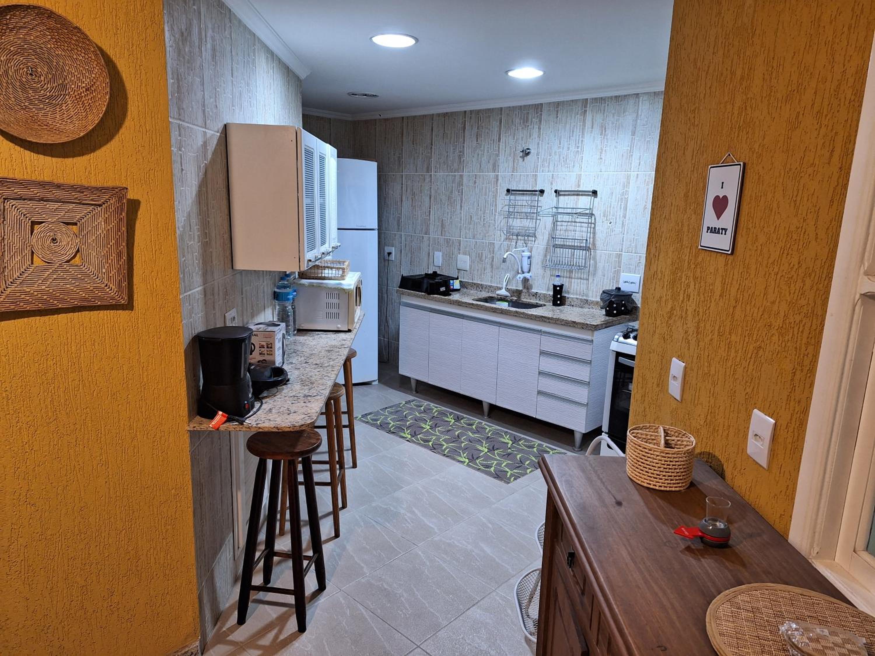 Casa em Paraty - RJ Cond. Fechado