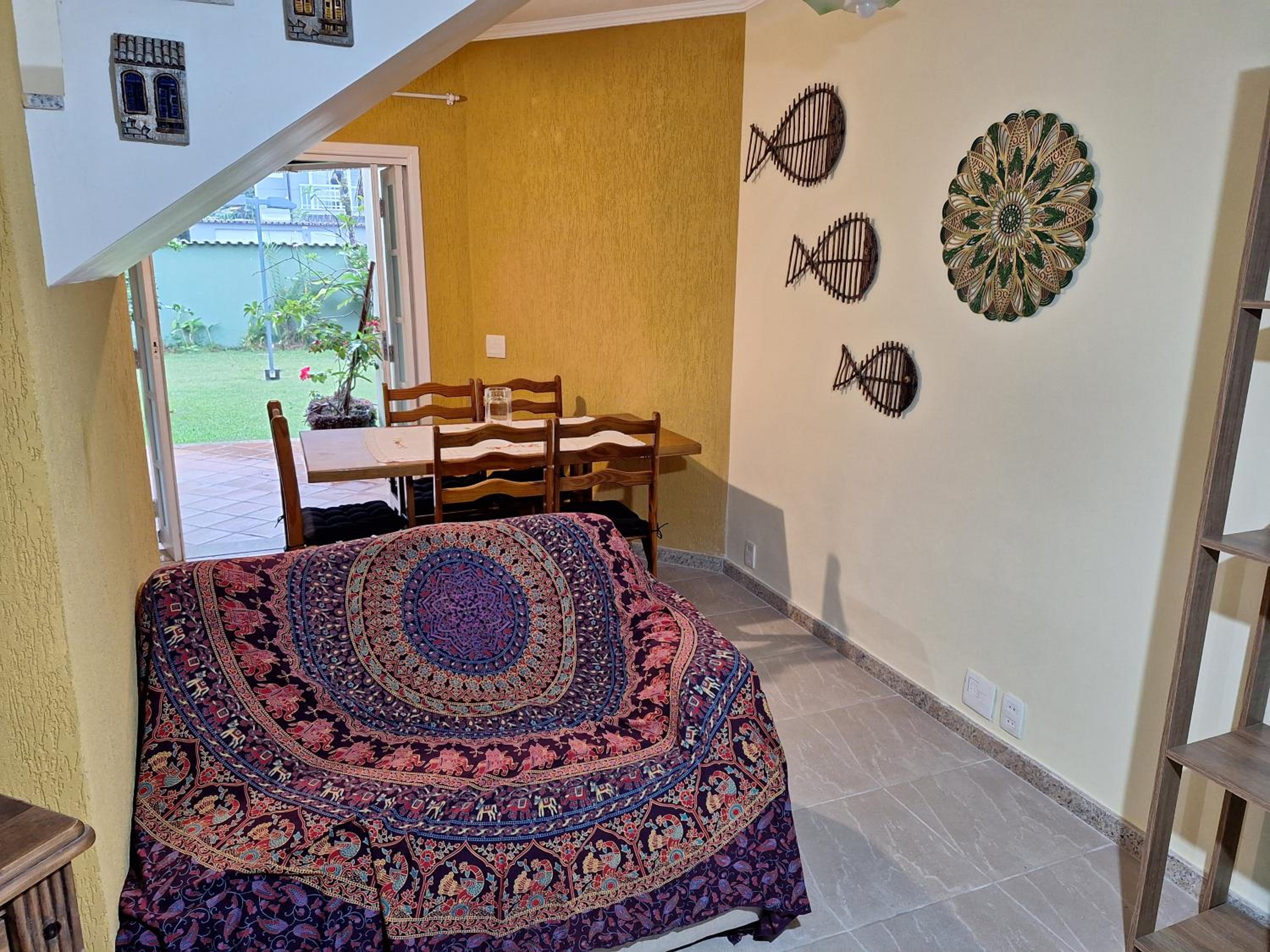 Casa em Paraty - RJ Cond. Fechado