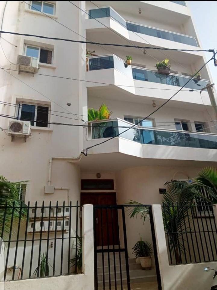 Appartement 3 chambres toutes climatisées à virage view 4