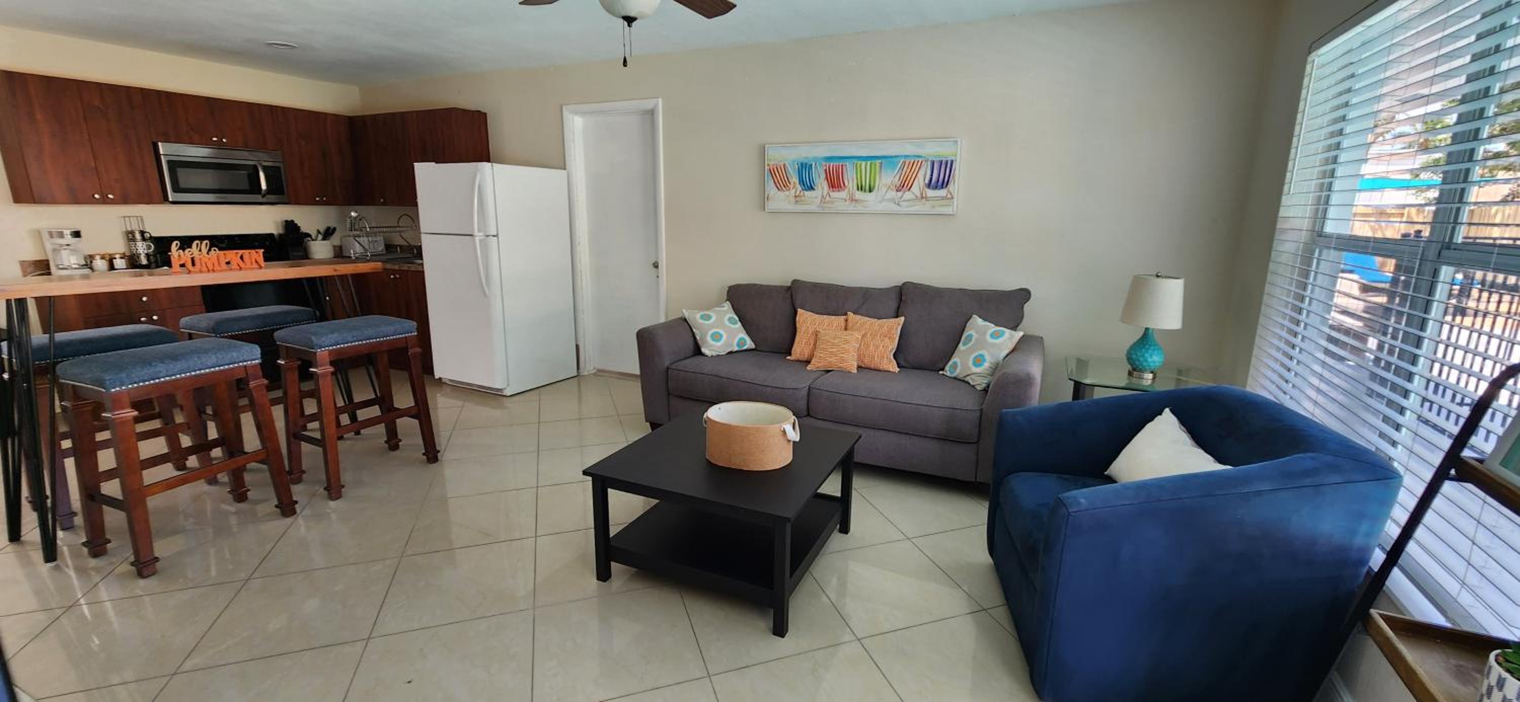 Private Home, KING Room- Pool & Patios - Near Beaches & Dining, photo 29