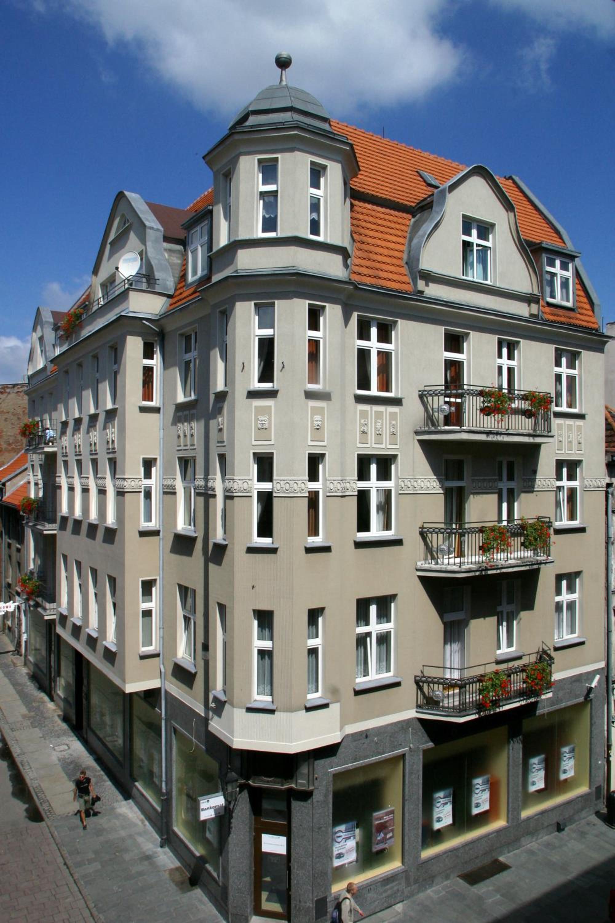 Hotel - Pokoje i Apartamenty Heban view 2