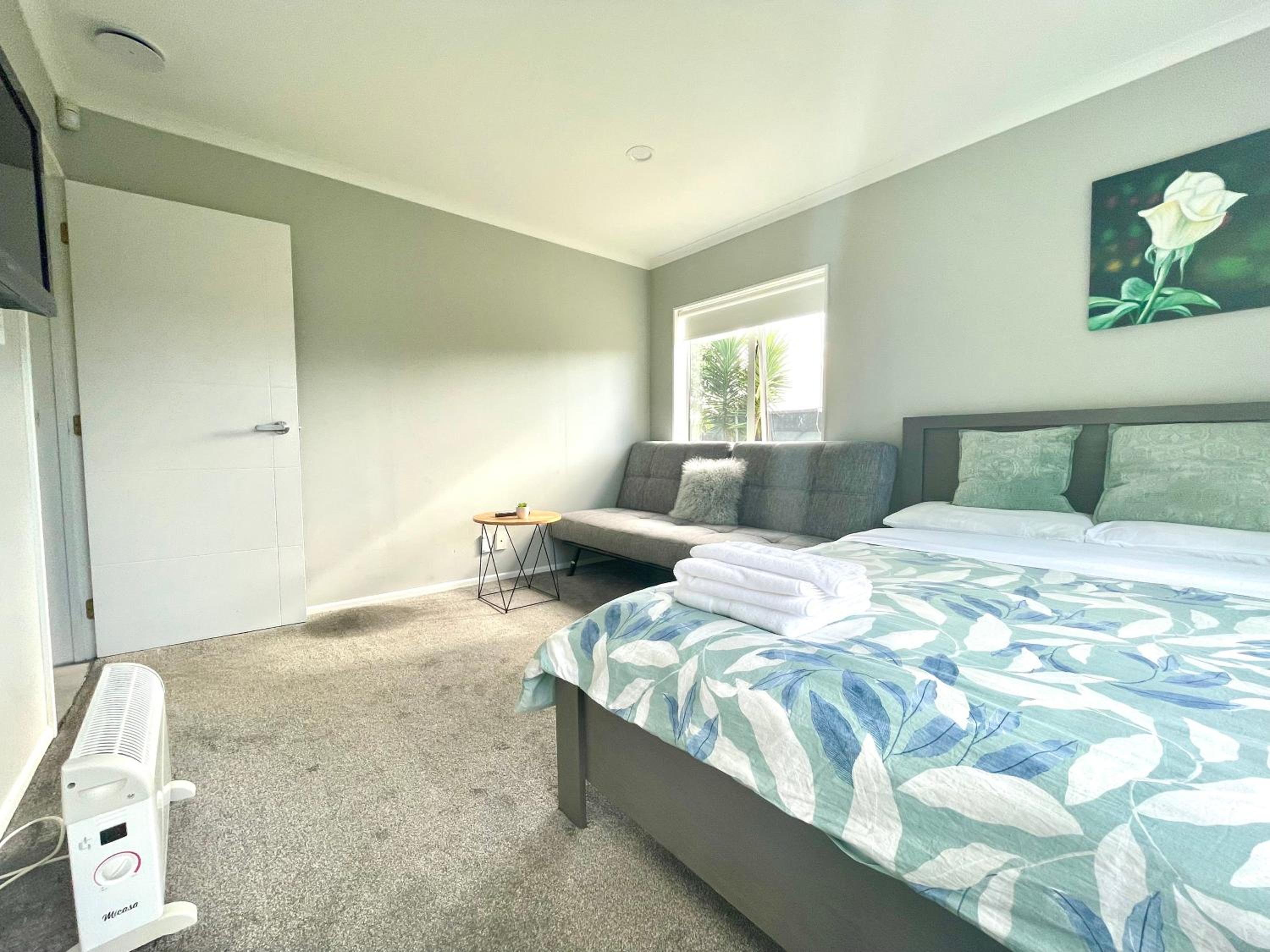 Modern Private 2 Bedroom Home-unit in Albany with Netflix, photo 21