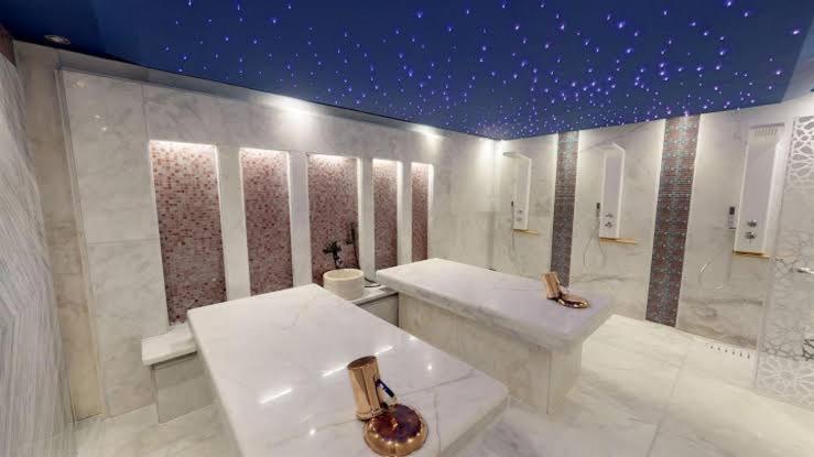 Charming Marina Crib Pool Beach Gym Spa