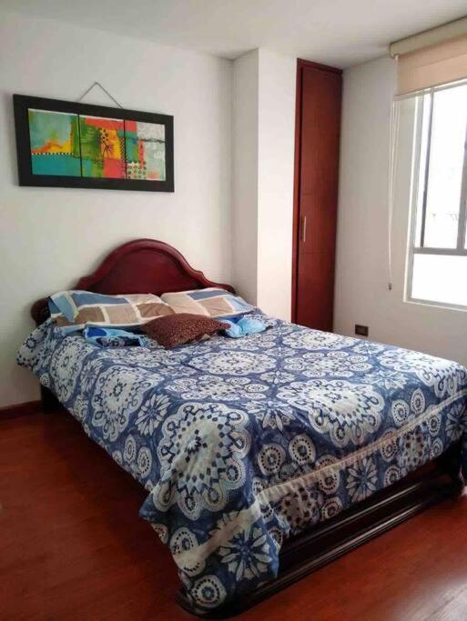 Hermoso e independiente apartamento central