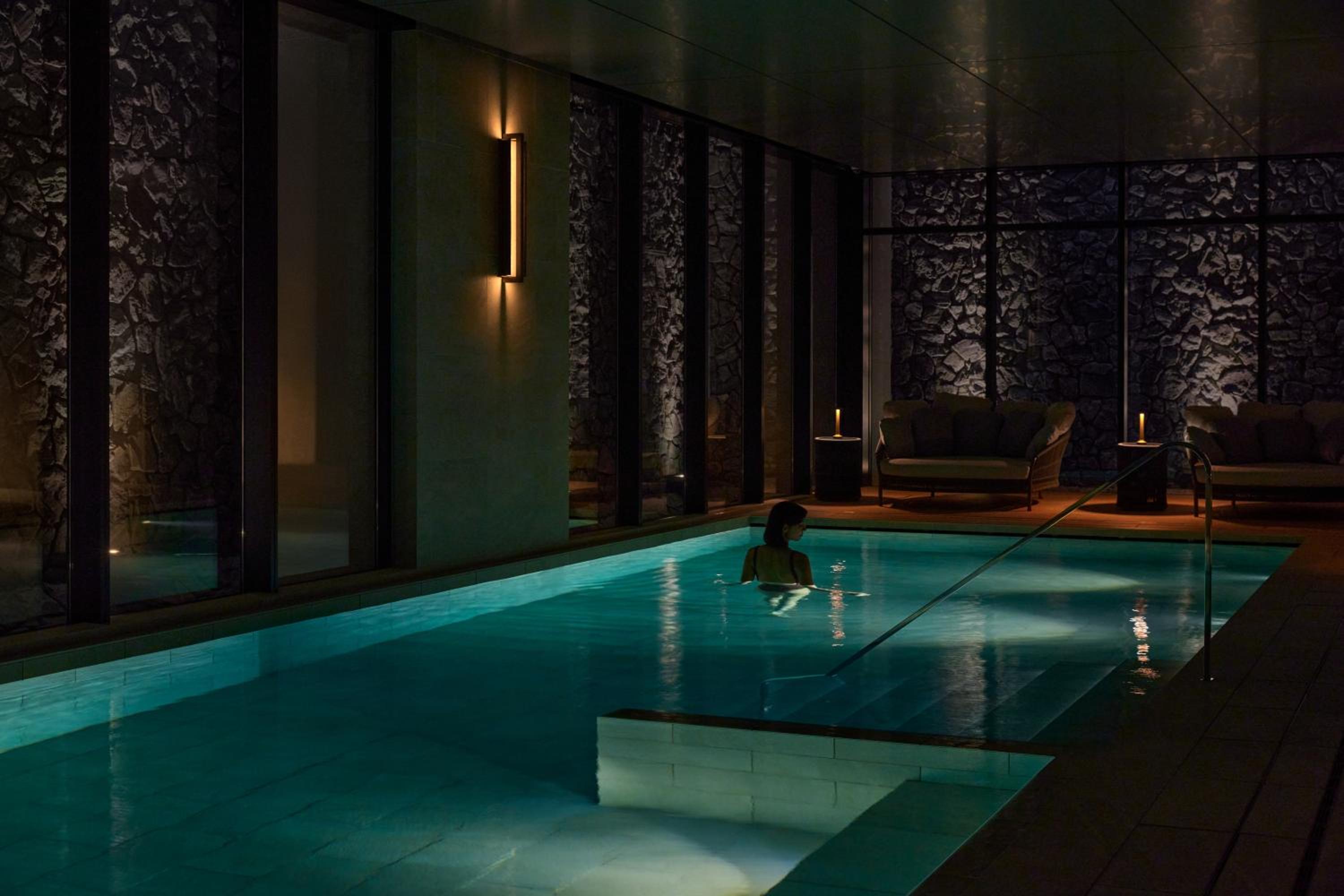 Dusit Thani Kyoto 72