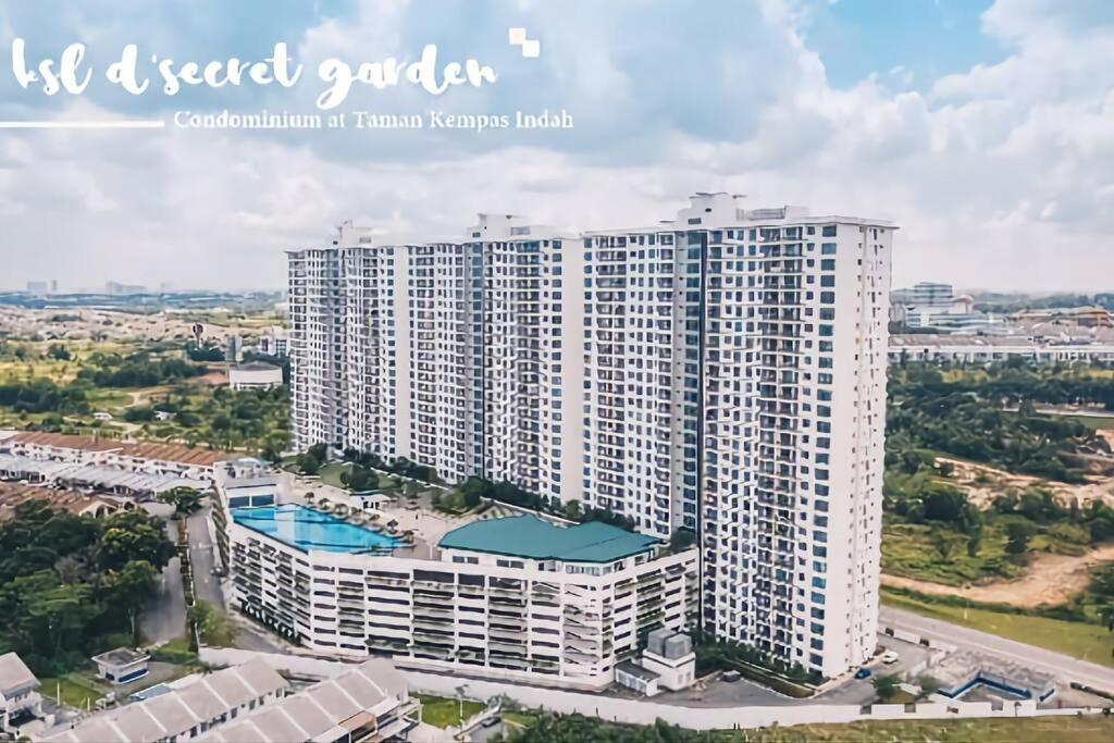 D'Secret Tropika - 2 Bedrooms 4 Pax, Free Parking