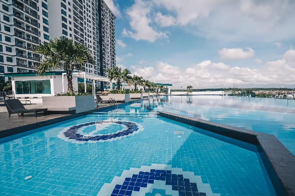 D'Secret Tropika - 2 Bedrooms 4 Pax, Free Parking