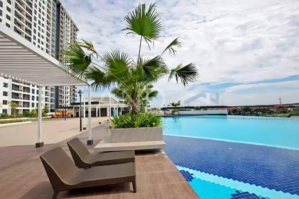 D'Secret Tropika - 2 Bedrooms 4 Pax, Free Parking