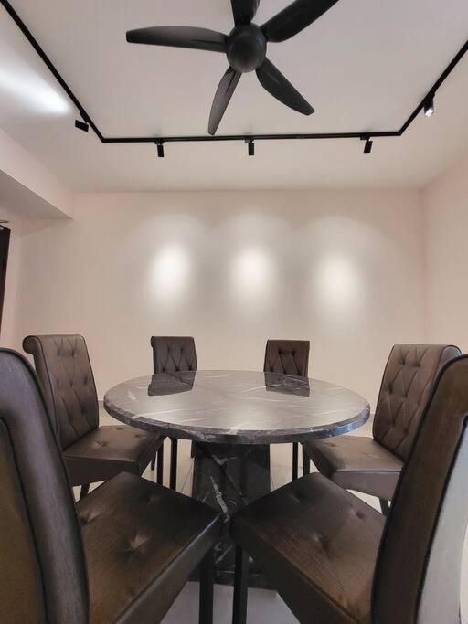 D'Secret Tropika - 2 Bedrooms 4 Pax, Free Parking