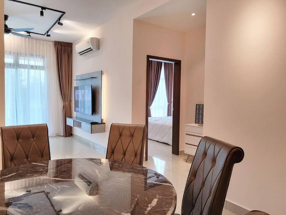 D'Secret Tropika - 2 Bedrooms 4 Pax, Free Parking