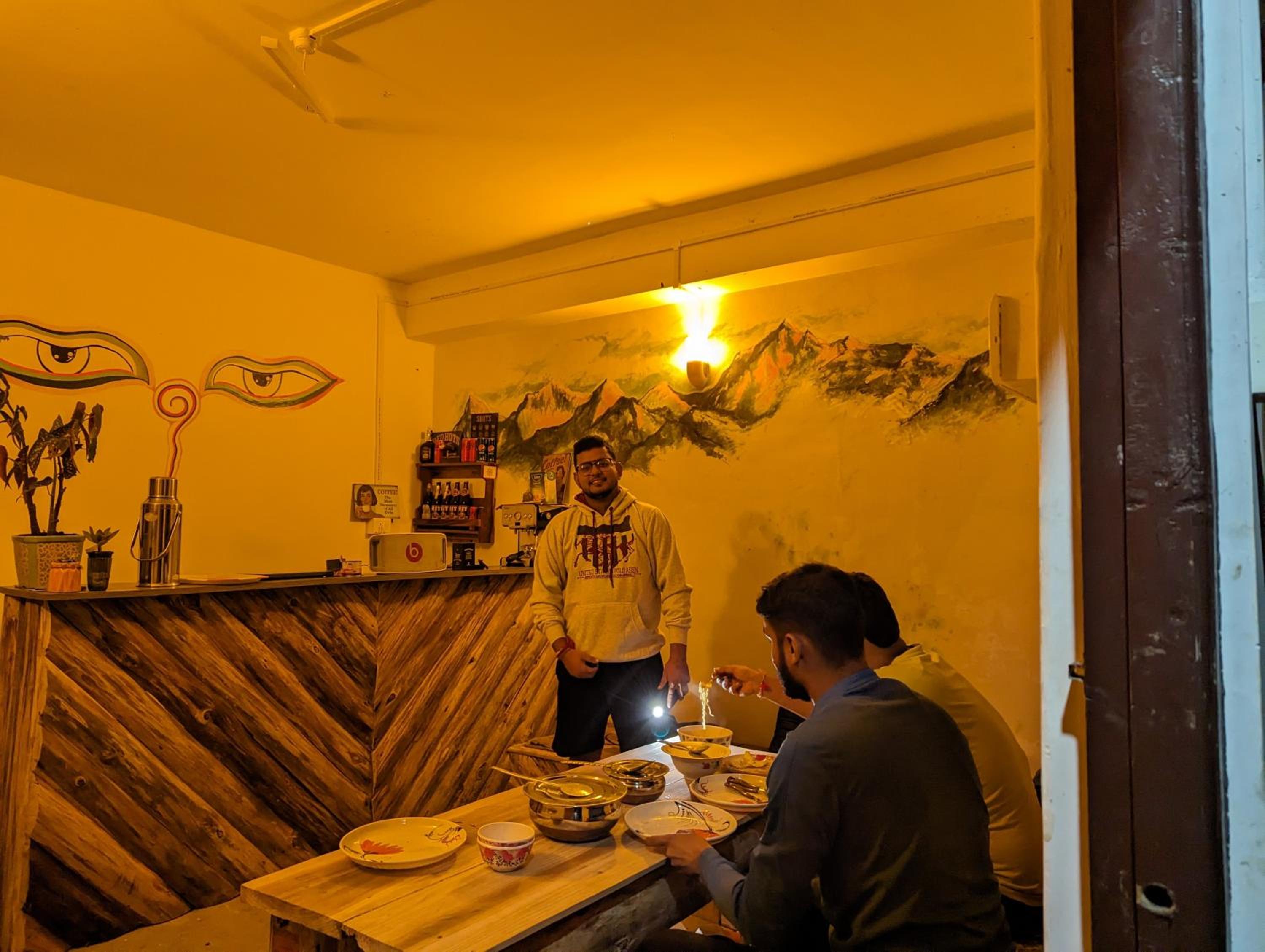 dining