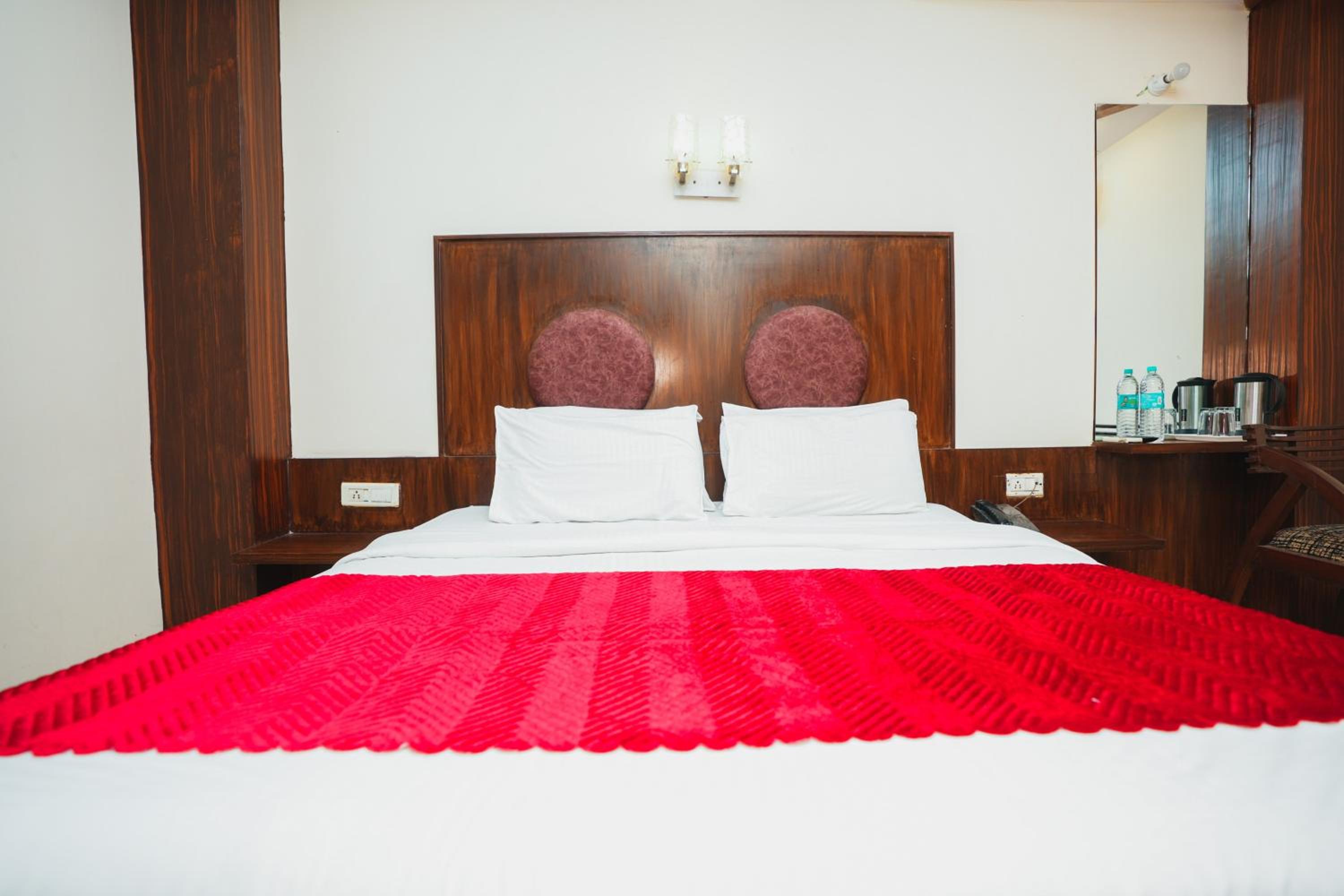 Hotel High 5 Land