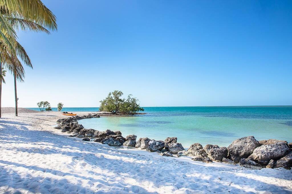 4BR Sombrero Beach House on Canal w Dock & Pool view 3