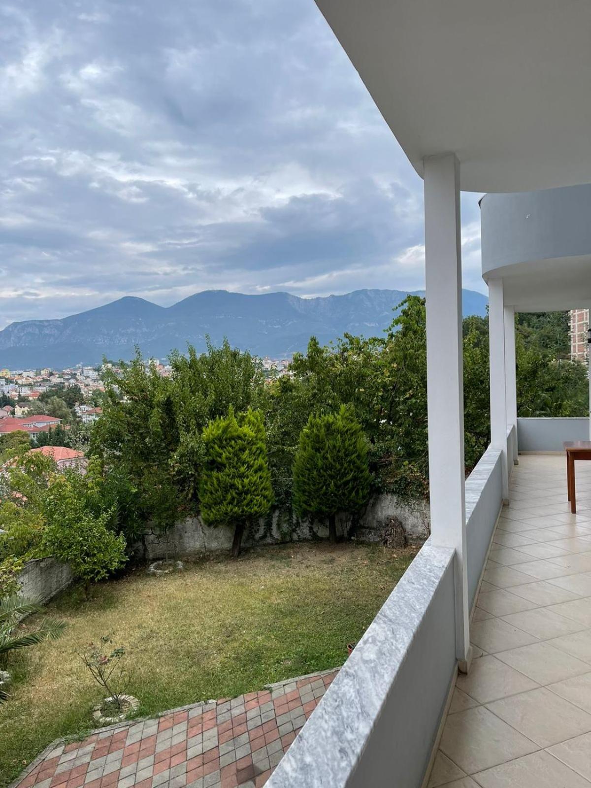Emanuel's Villa