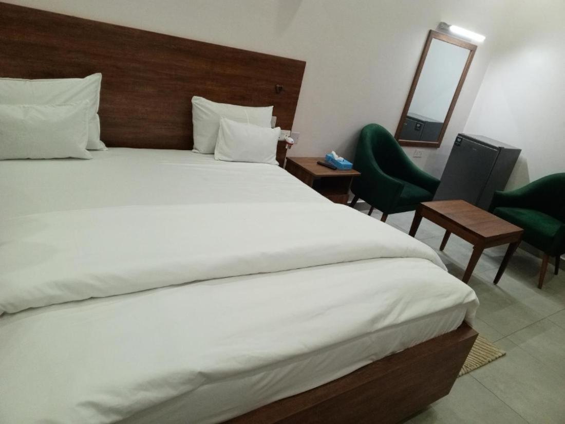 Room in BB - Ally Ngali Motel Kigali-Rwanda