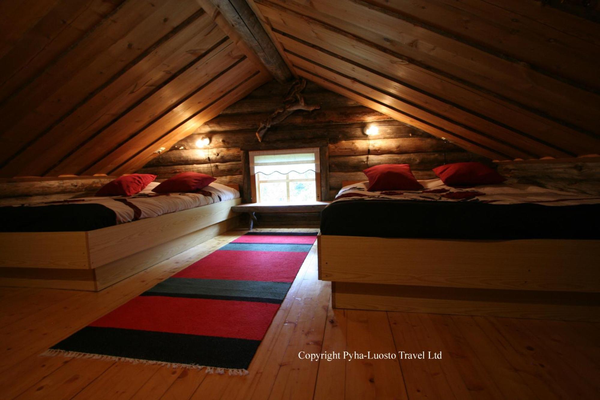 Log House Siesta