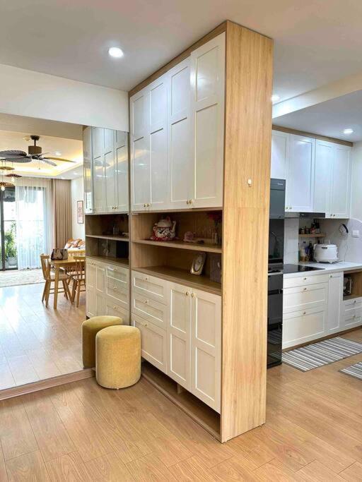 3BDR2WC/Lakeview/Dcapitale