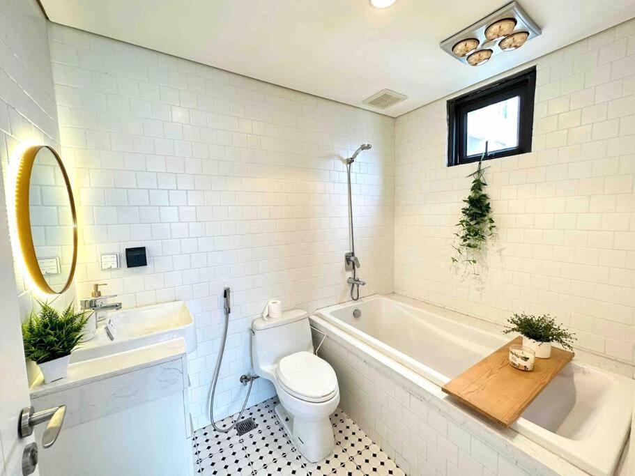 3BDR2WC/Lakeview/Dcapitale