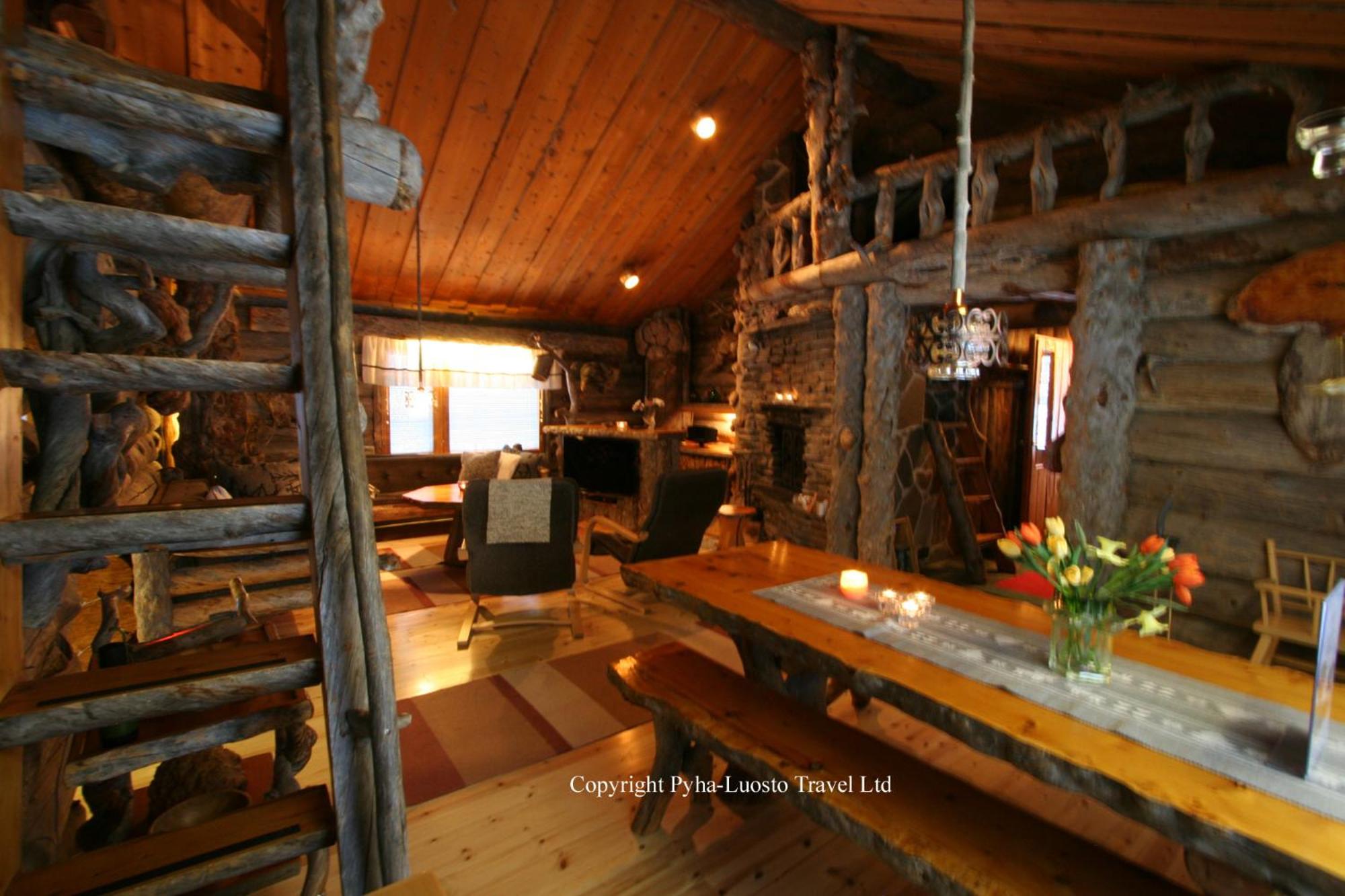 Log House Siesta