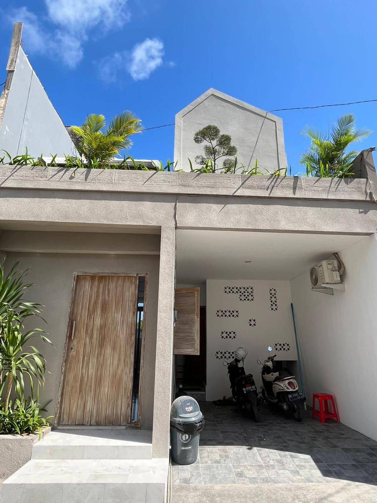 Hotel CASA WHITE PALM PECATU - Image 1