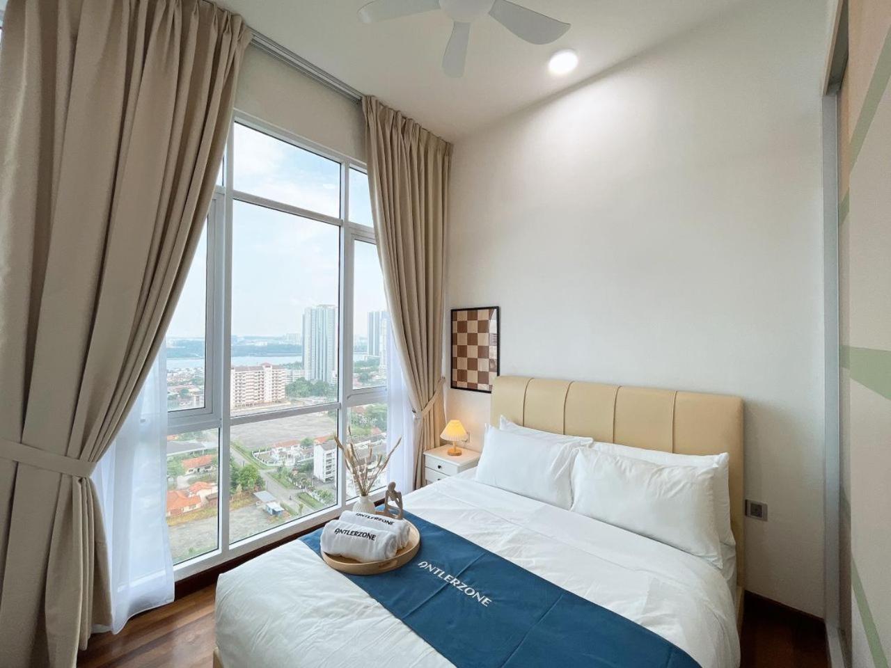 Paragon Suite Homestay by Antlerzone