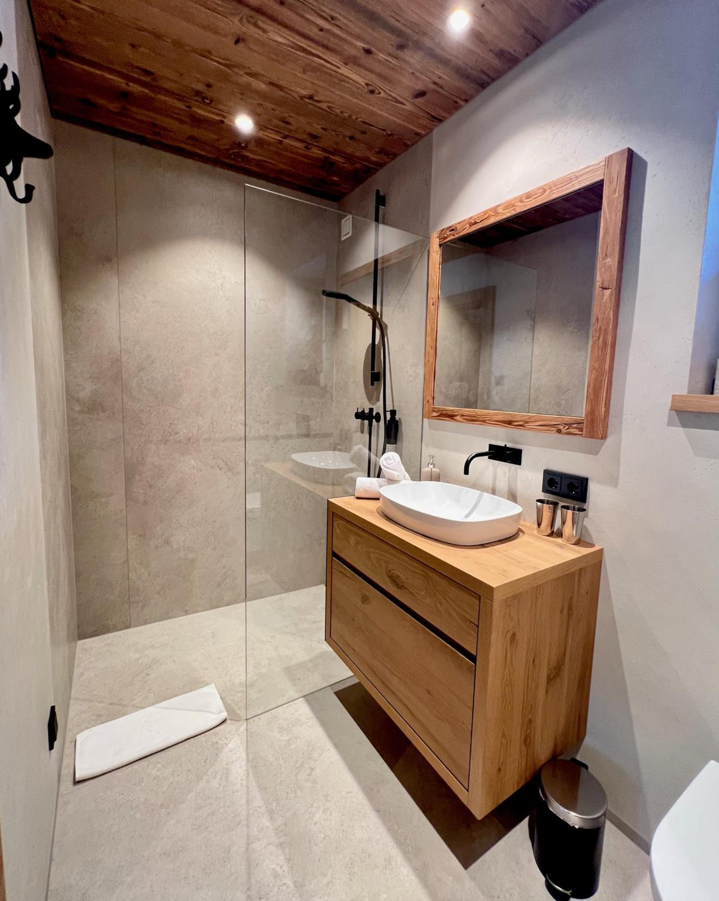 ALPIN CHARME APARTMENTS Boutique Chalet Kitzbichl