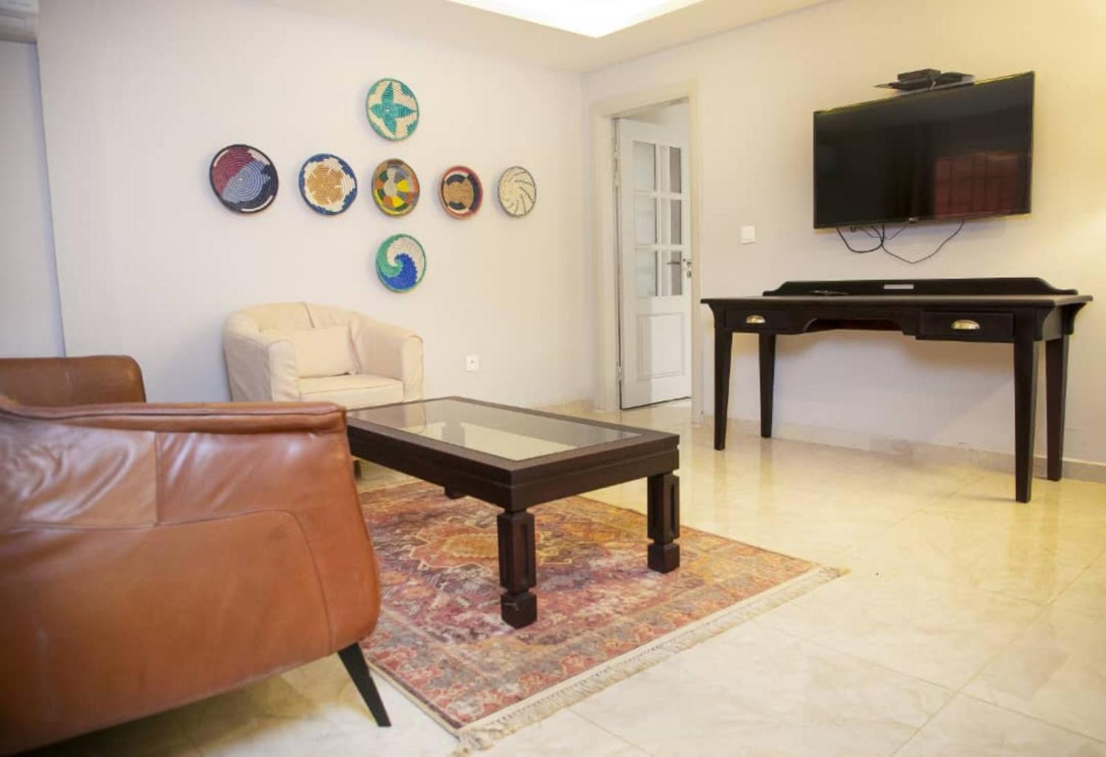 Riad Prince Louis